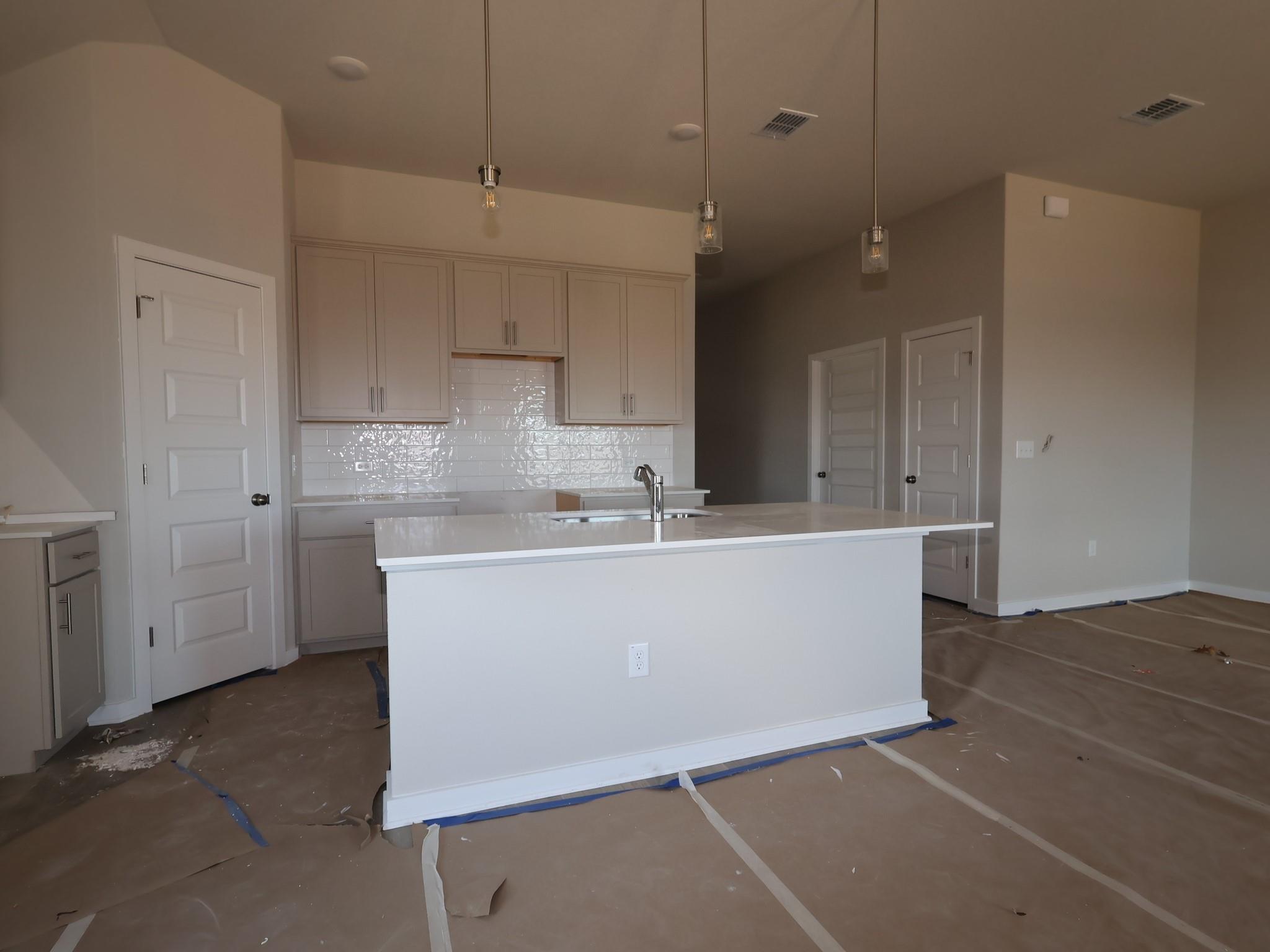 4600  Lava Island Dr, photo 6