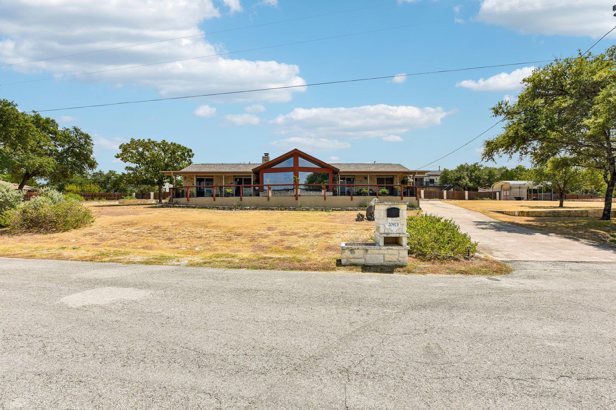 20923  Oak Dale Dr, photo 2