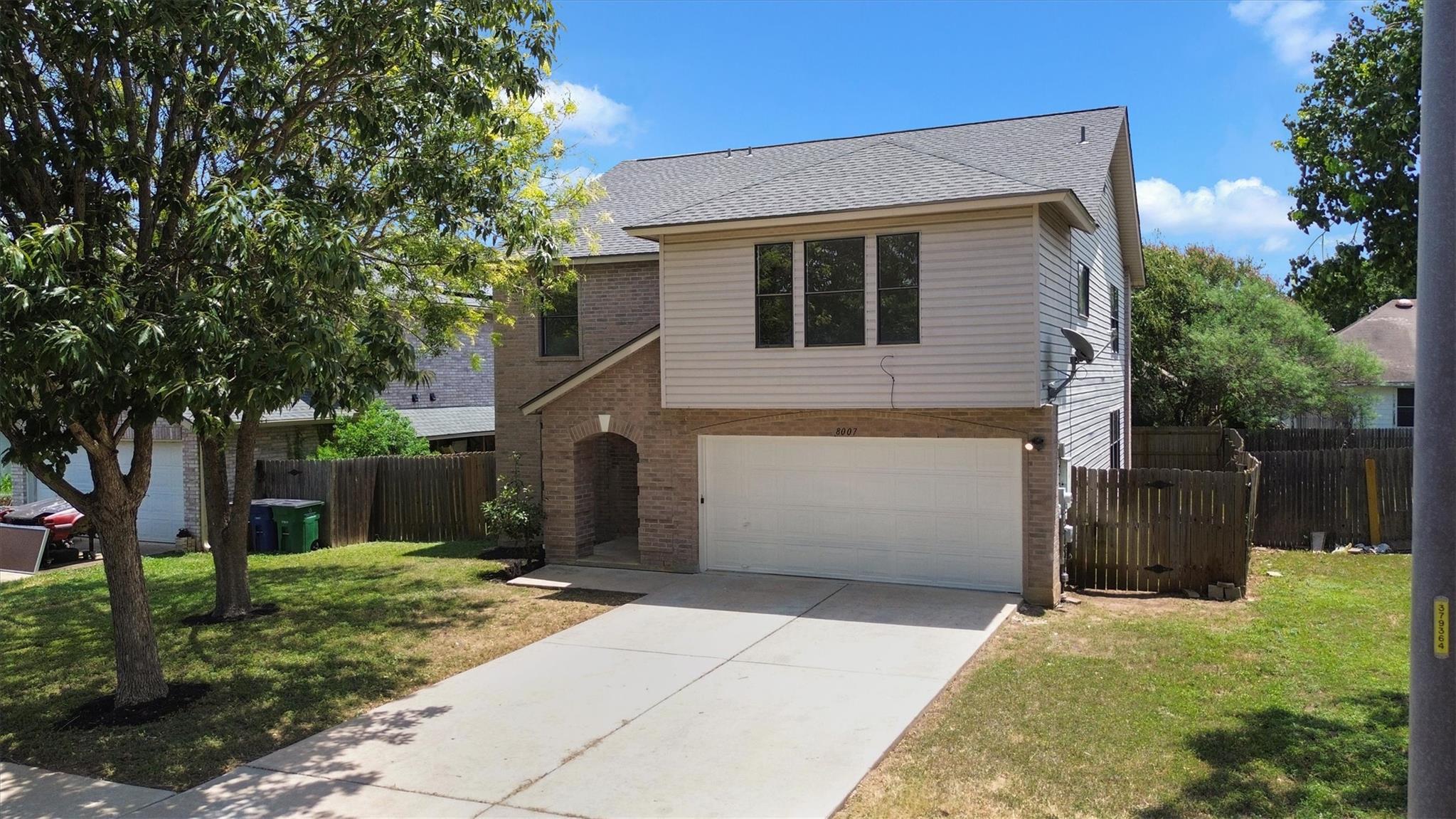 8007  Bramble Bush Dr, photo 3