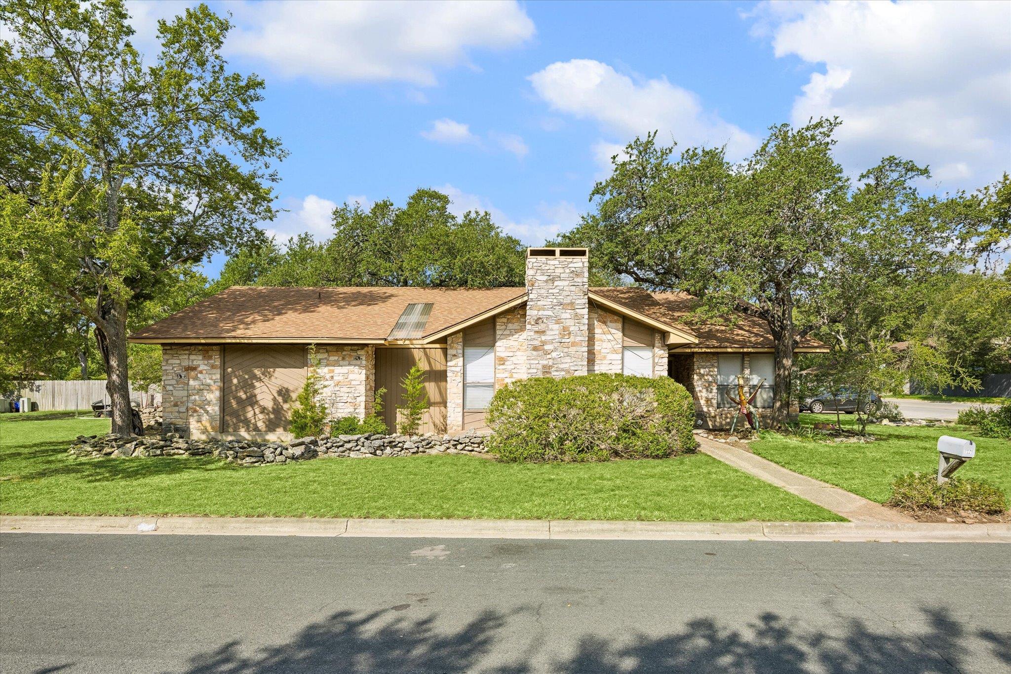 7115  Danwood Dr, photo 2