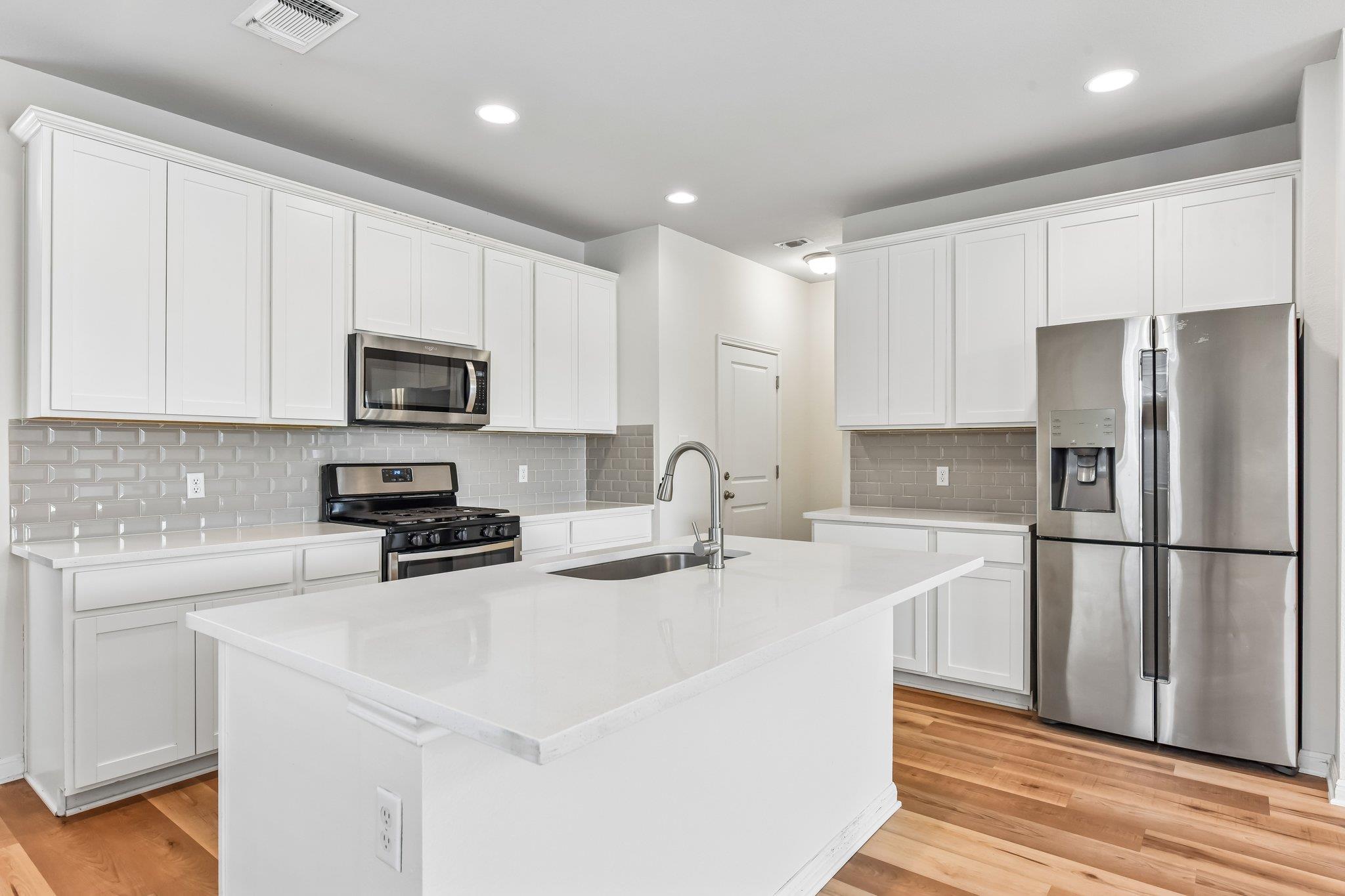 128  Lacey Oak Loop, photo 7