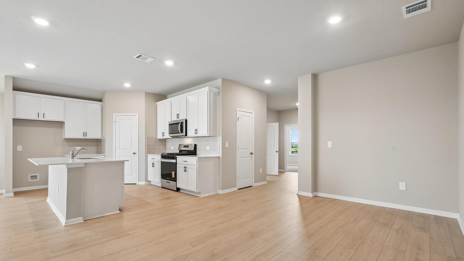 13709  Carper Dr, photo 12