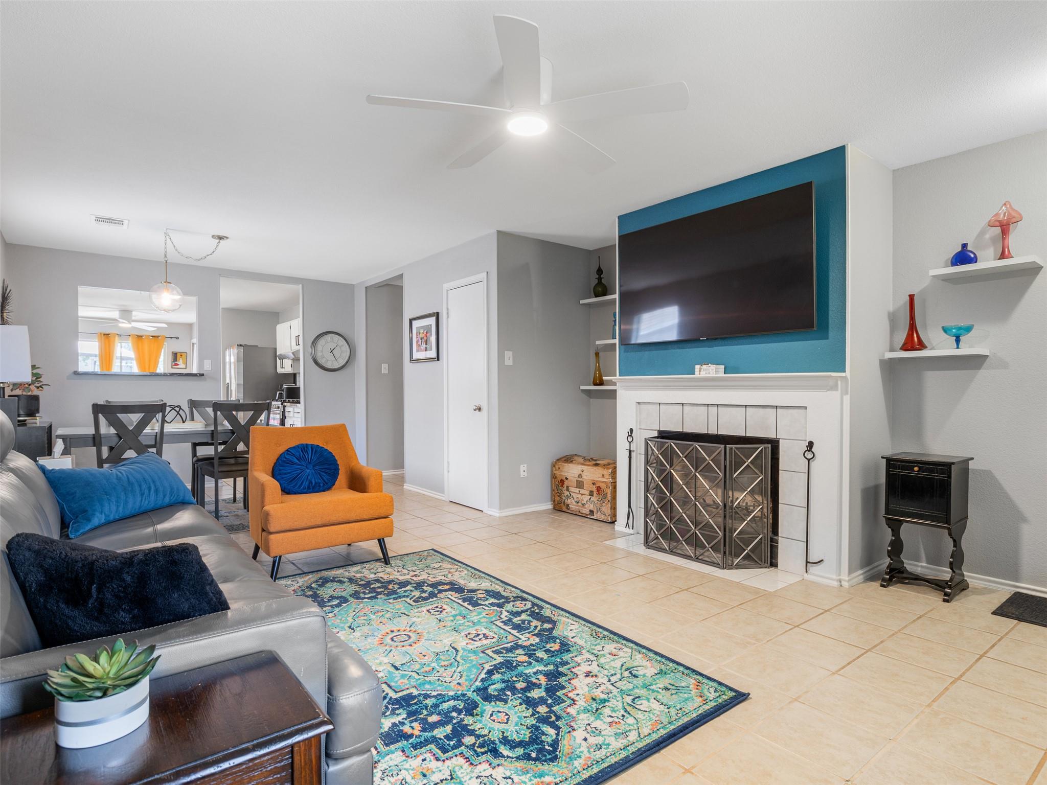 1104  Laurelleaf Dr, photo 6