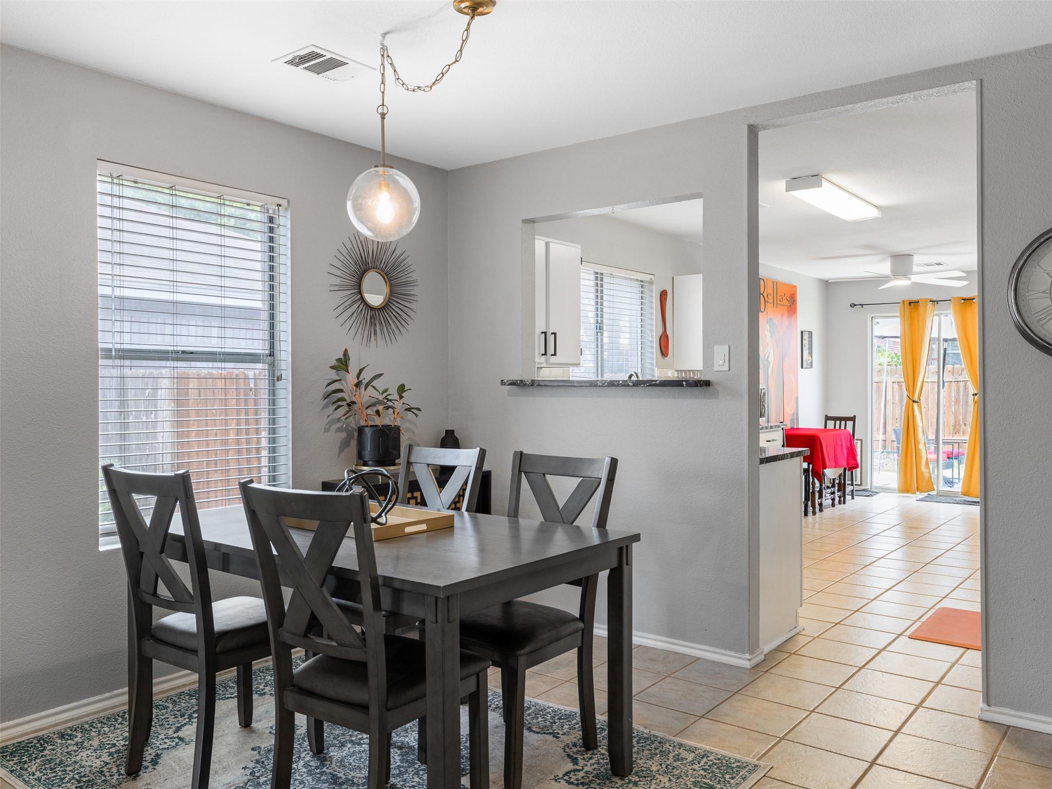 1104  Laurelleaf Dr, photo 8
