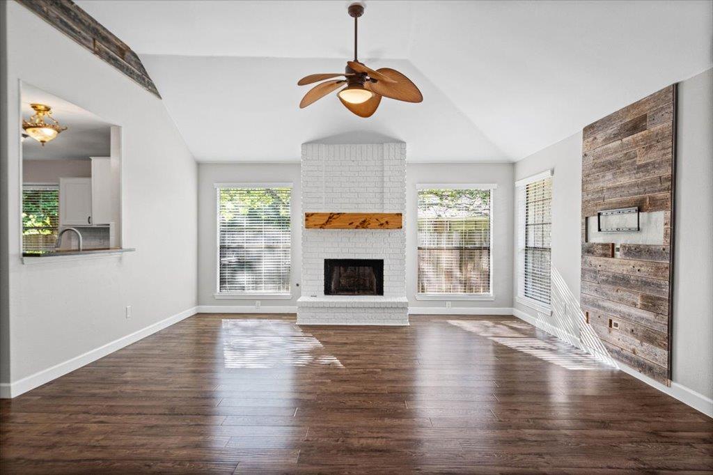 2510  Beverly Cv, photo 3