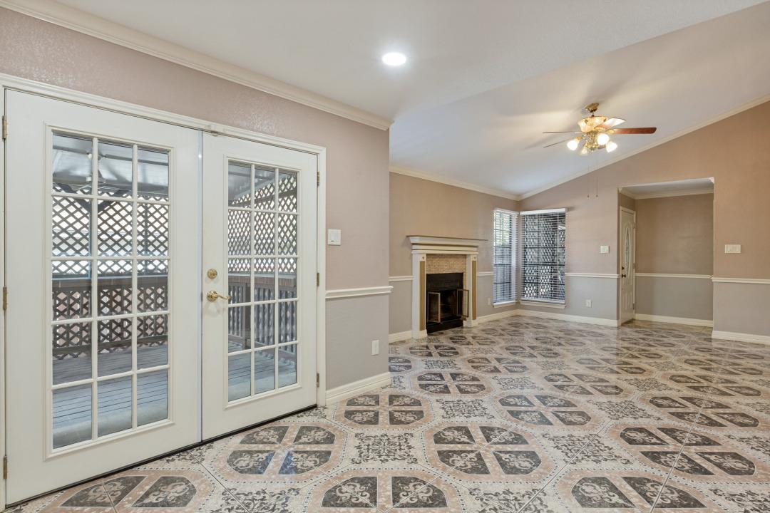 4805  Crest Oak Rd, photo 8