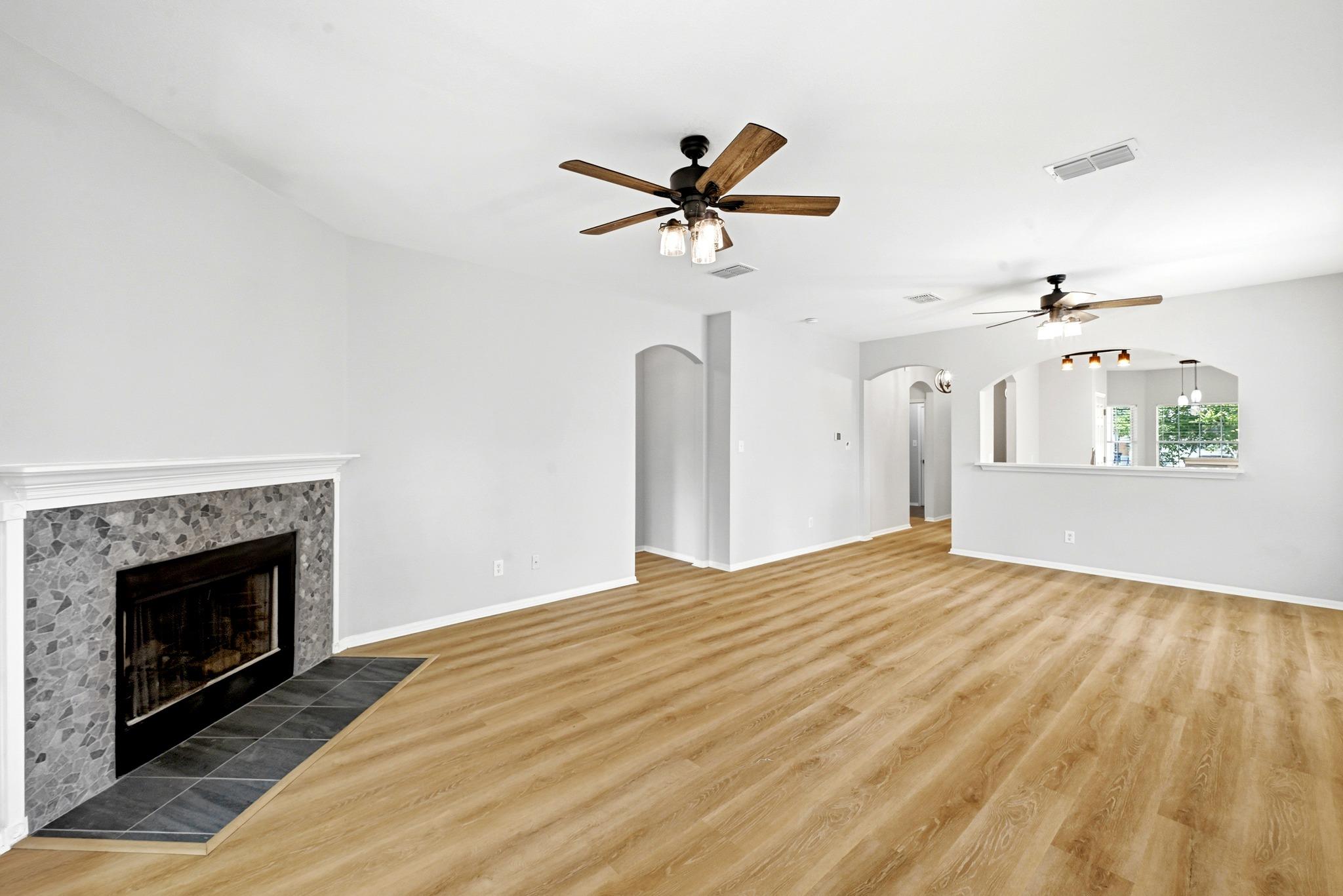 9314  Brandts Wood St, photo 3