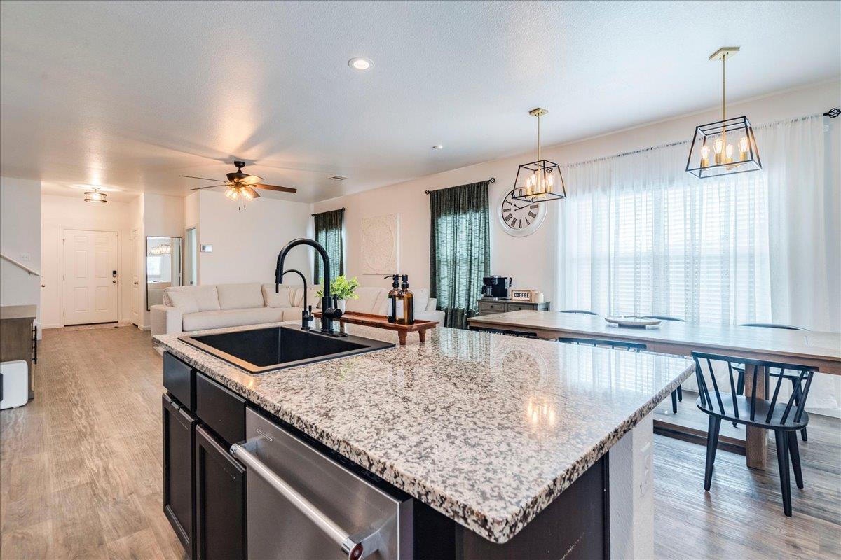 121  Coleto Creek Loop, photo 11