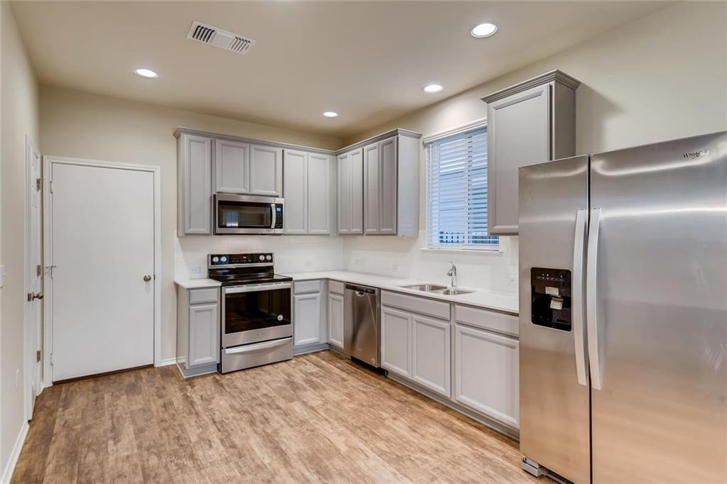 10409  Abana Way, photo 4