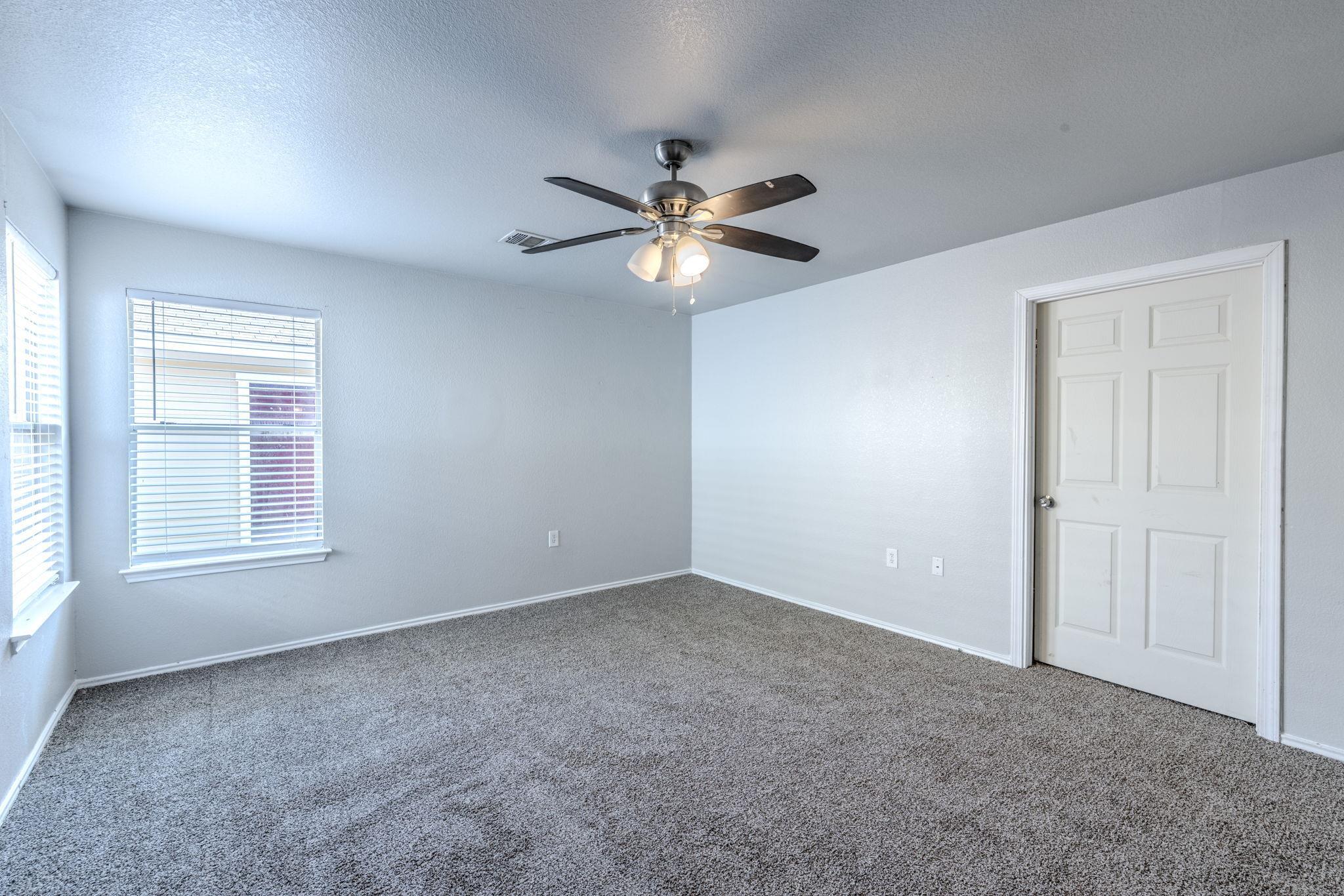 17808  Golden Valley Dr, photo 12