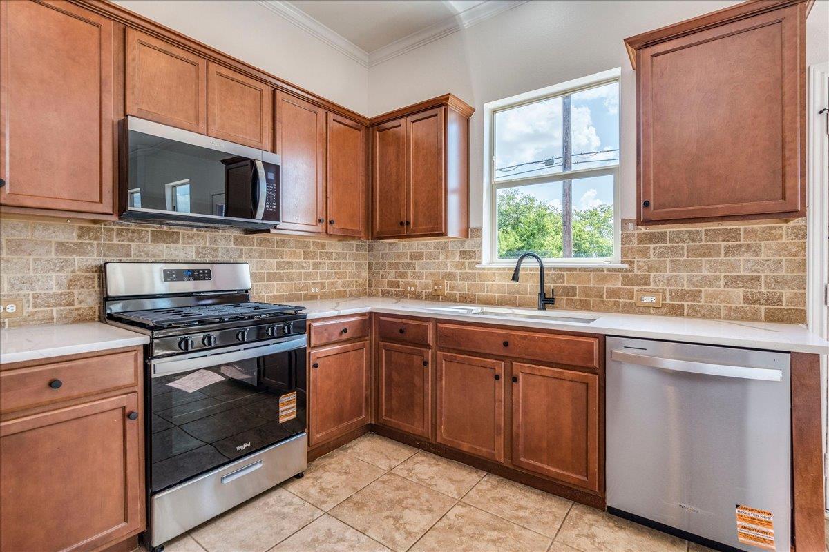 484  Travertine Trl, photo 12