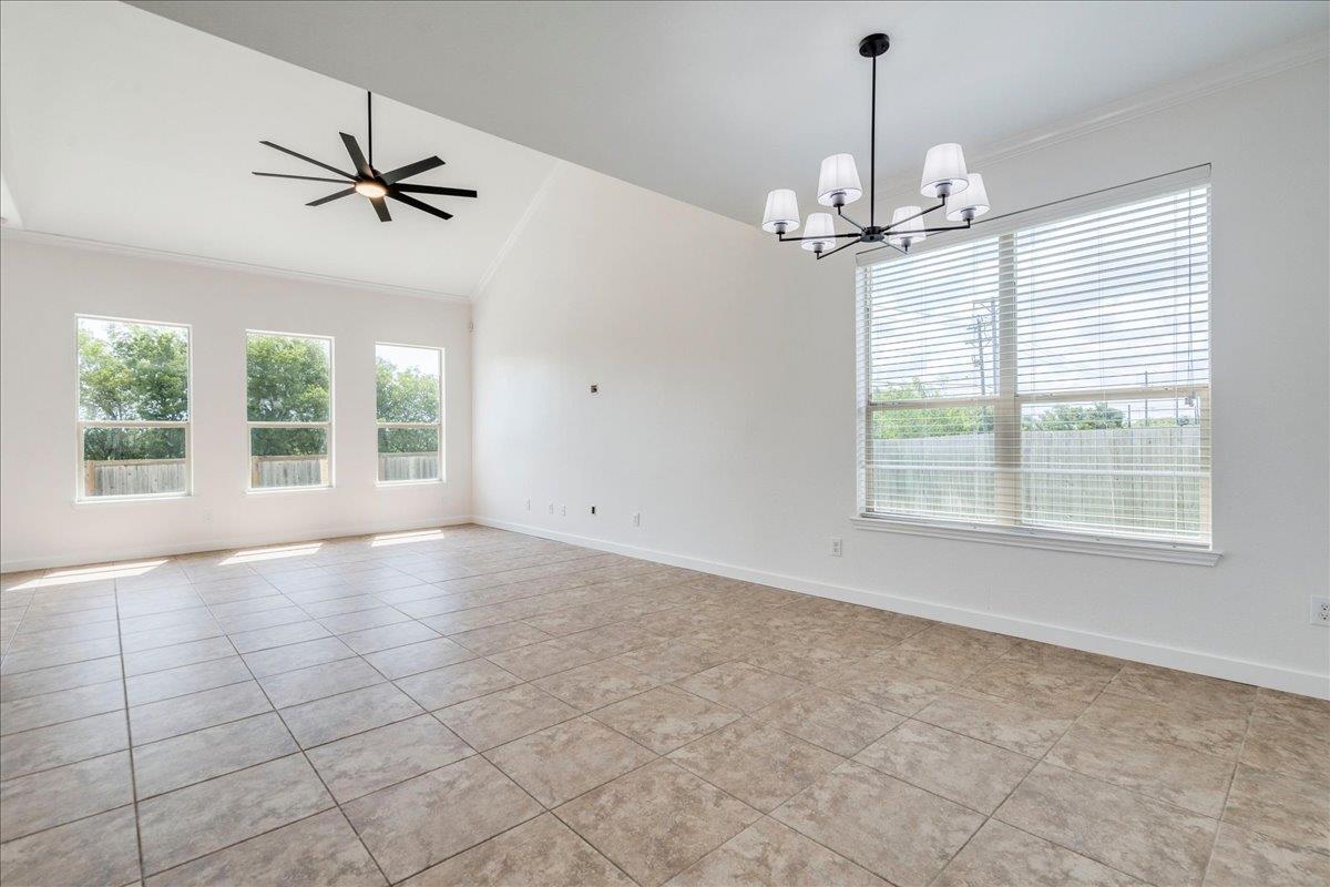 484  Travertine Trl, photo 6