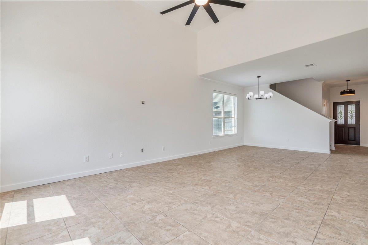 484  Travertine Trl, photo 9