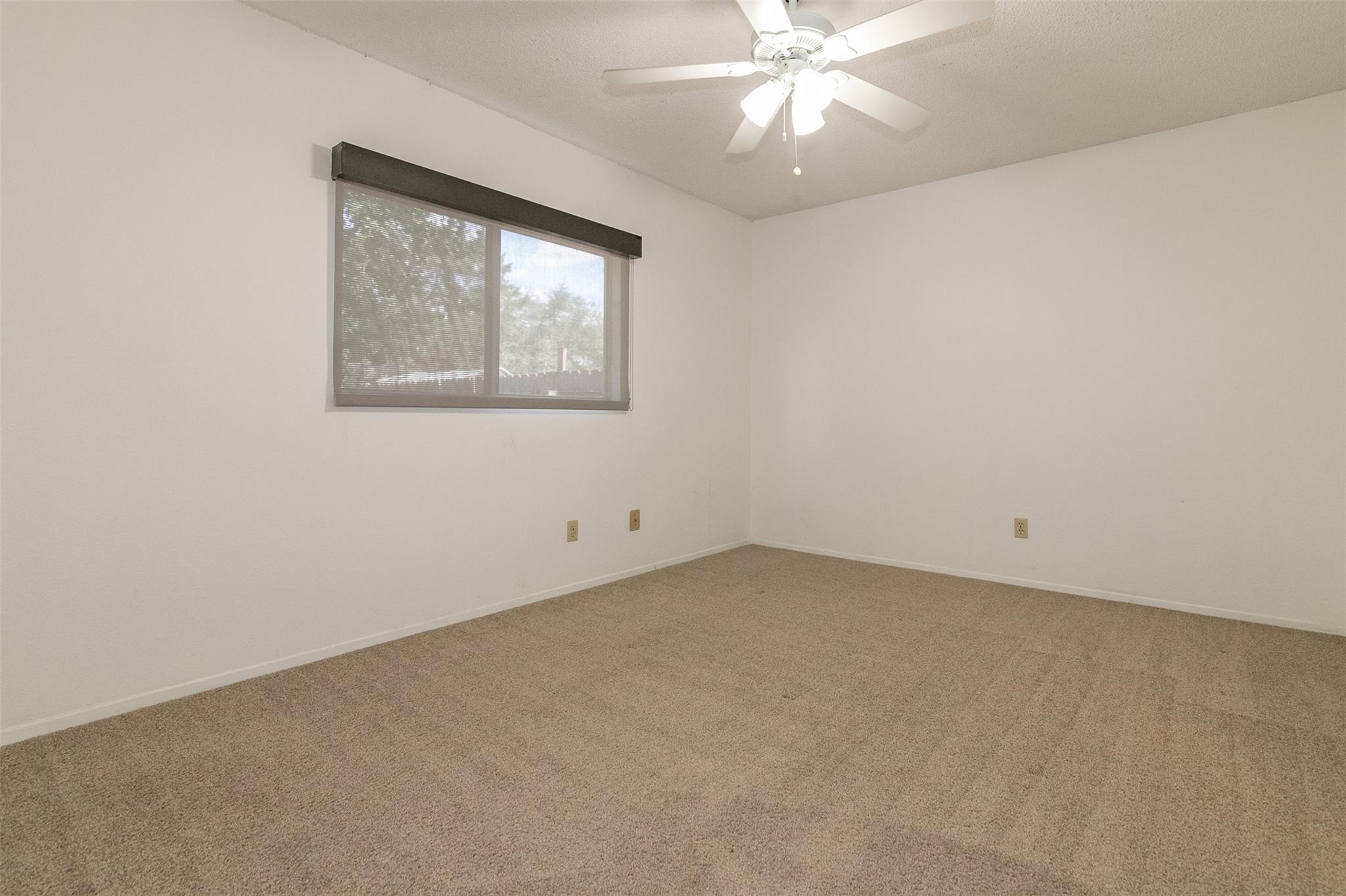 10517  ARCHDALE Dr, photo 6