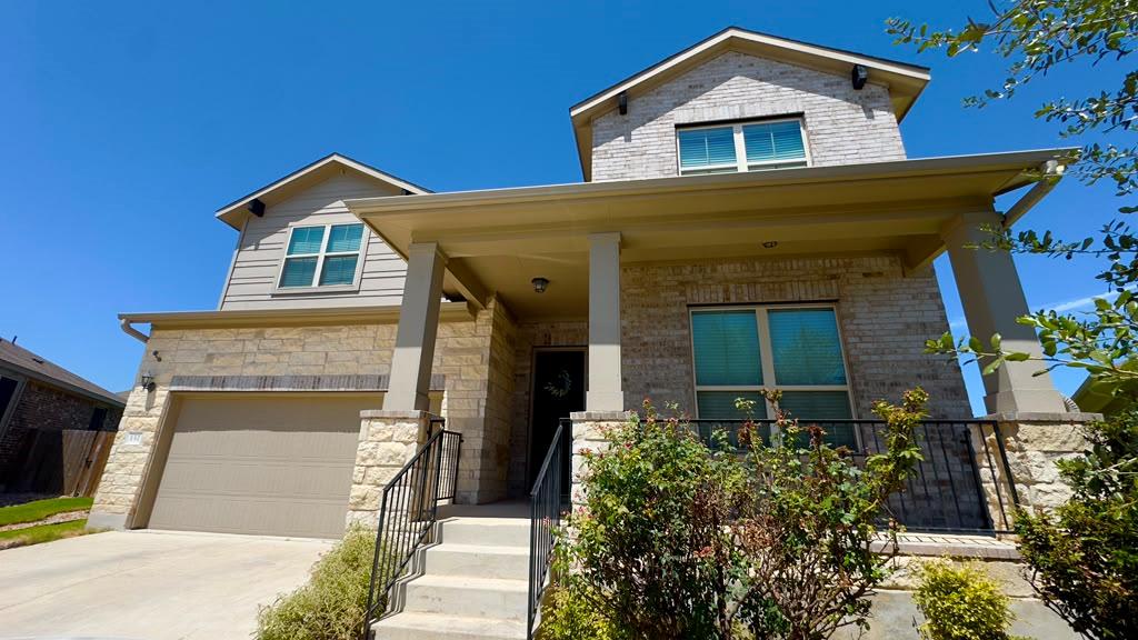 132  Greenock Cv, photo 2