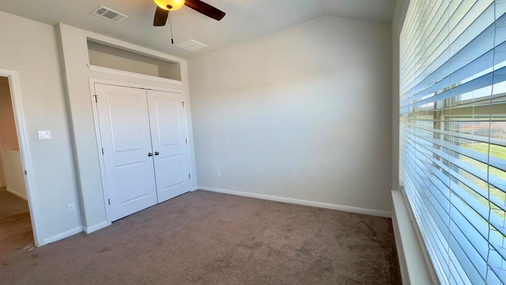 132  Greenock Cv, photo 12