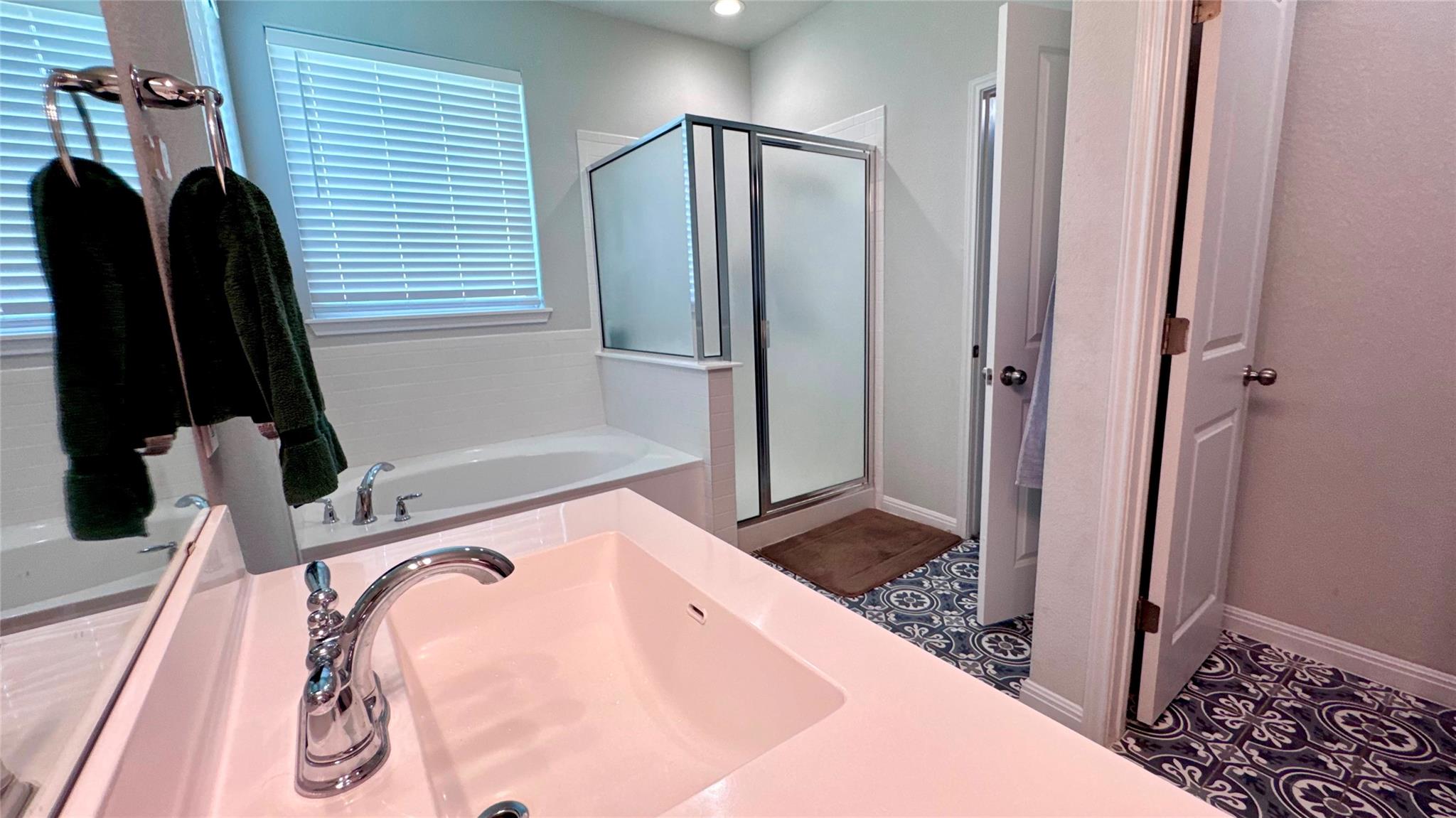132  Greenock Cv, photo 9