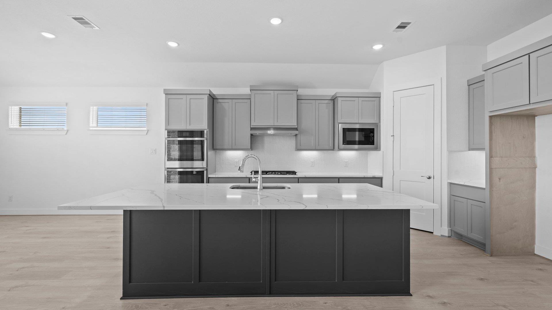 17616  Rolling Dr, photo 12