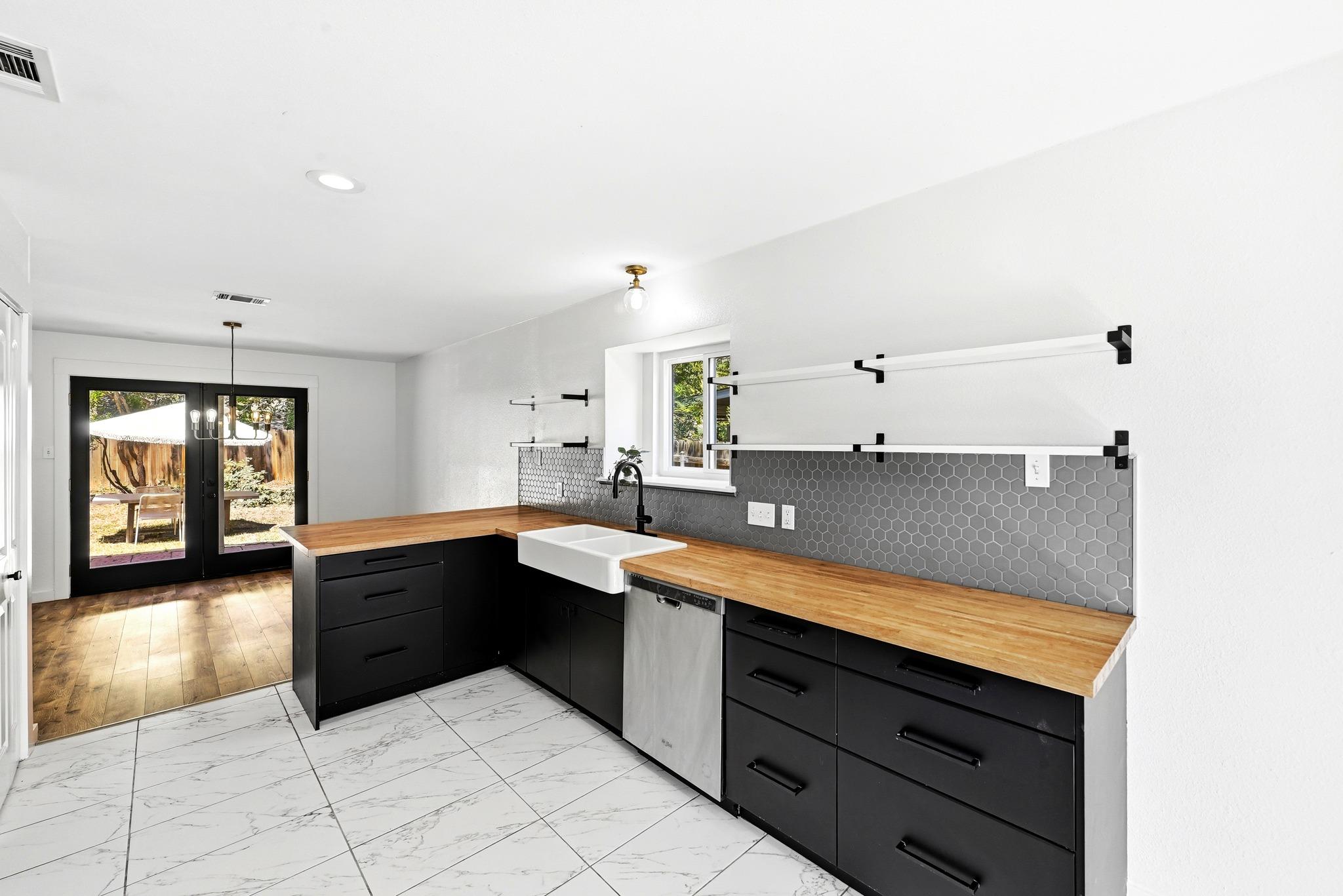 7912  Finch Trl, photo 12