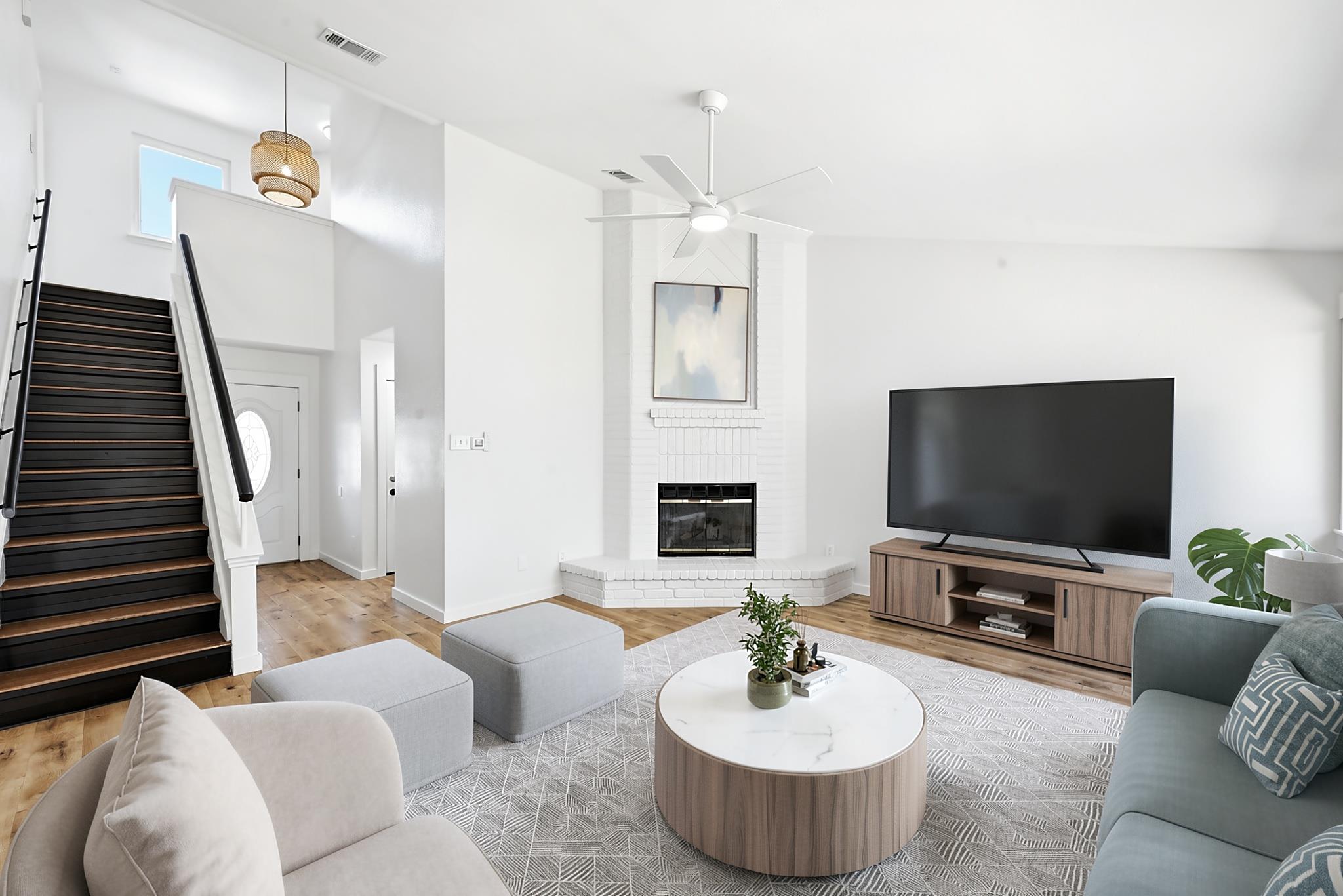 7912  Finch Trl, photo 4