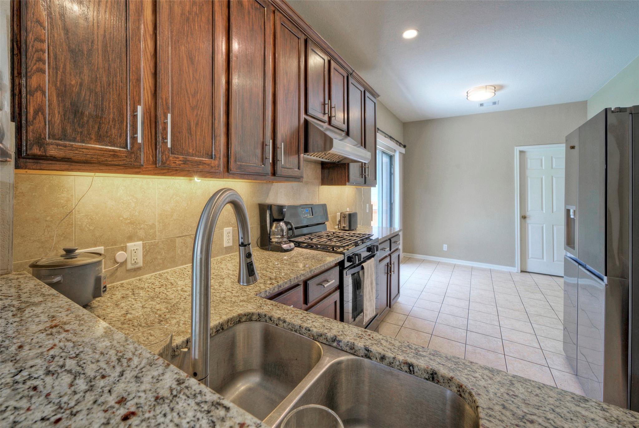 4040  Cargill Dr, photo 11