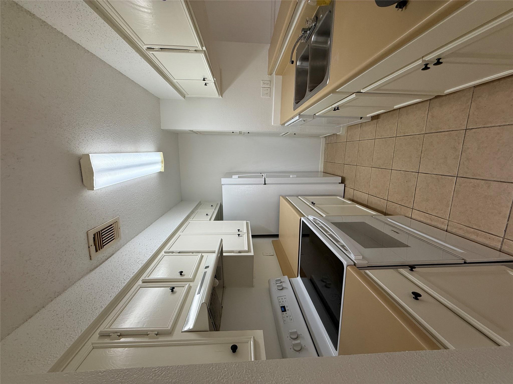 10616  Mellow Meadows Dr  #30-D, photo 6