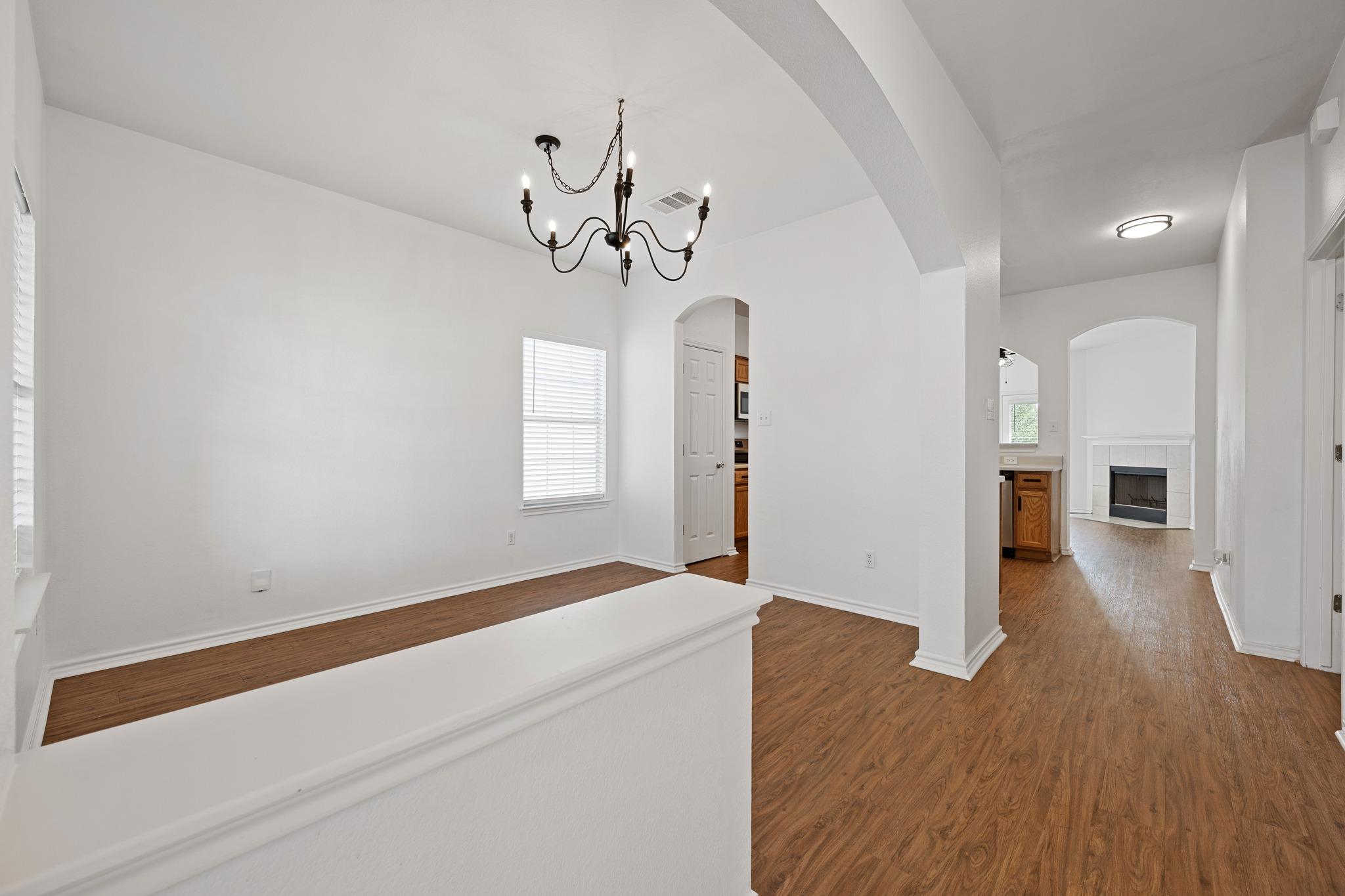 12103  Bastrop St, photo 4