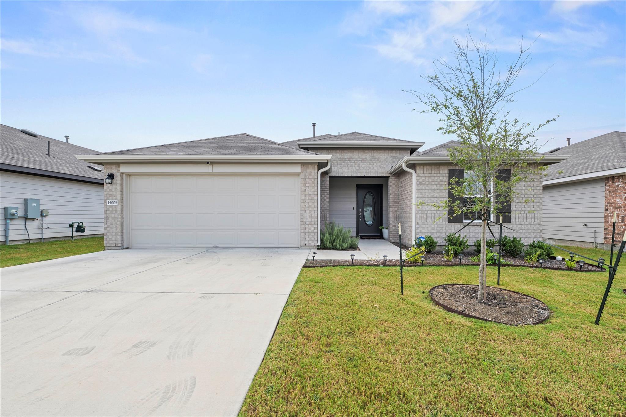 14005  Carper Dr, photo 2