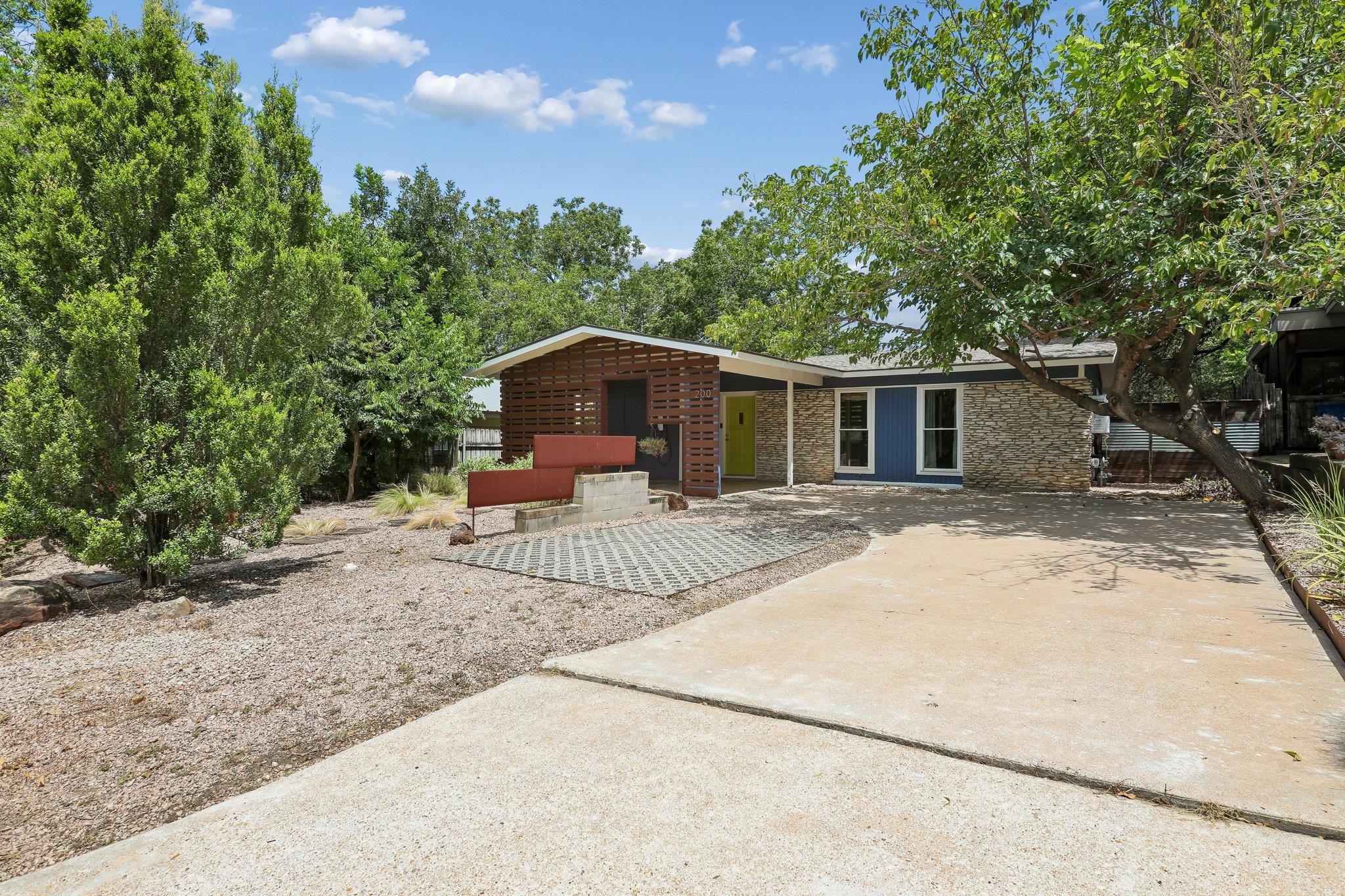 200  La Vista St, photo 2
