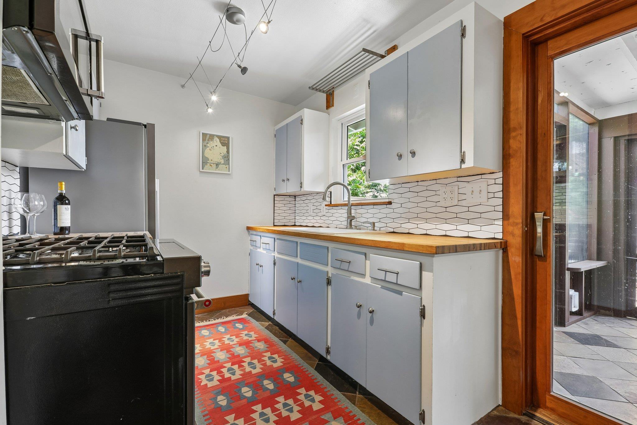 200  La Vista St, photo 10
