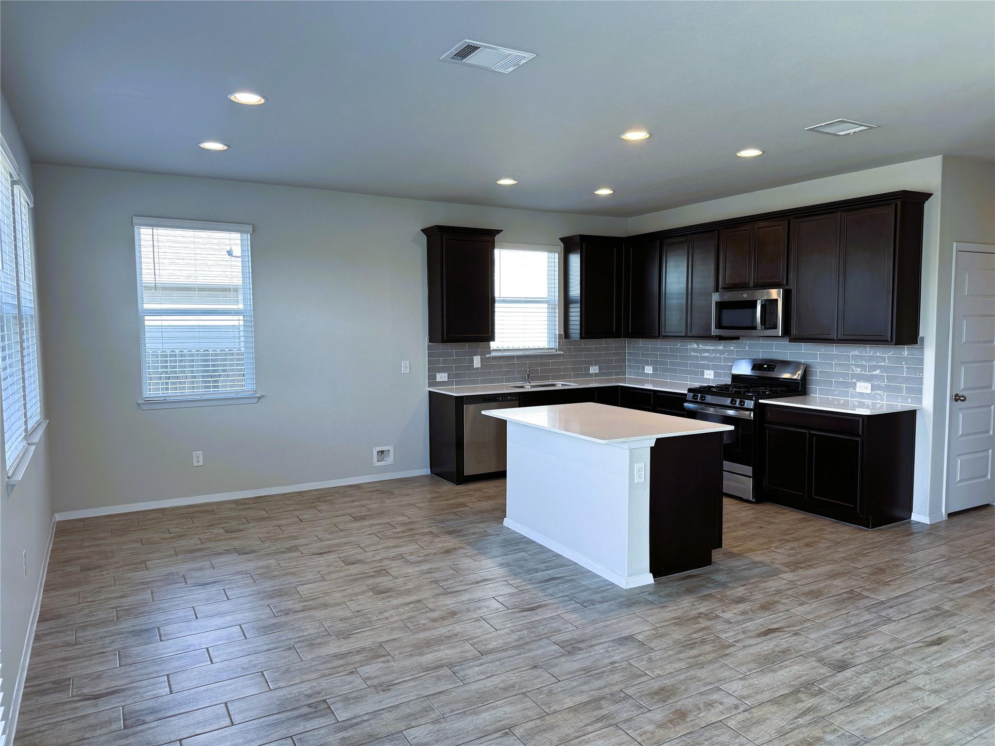 106  Crooked Trail Trl, photo 10