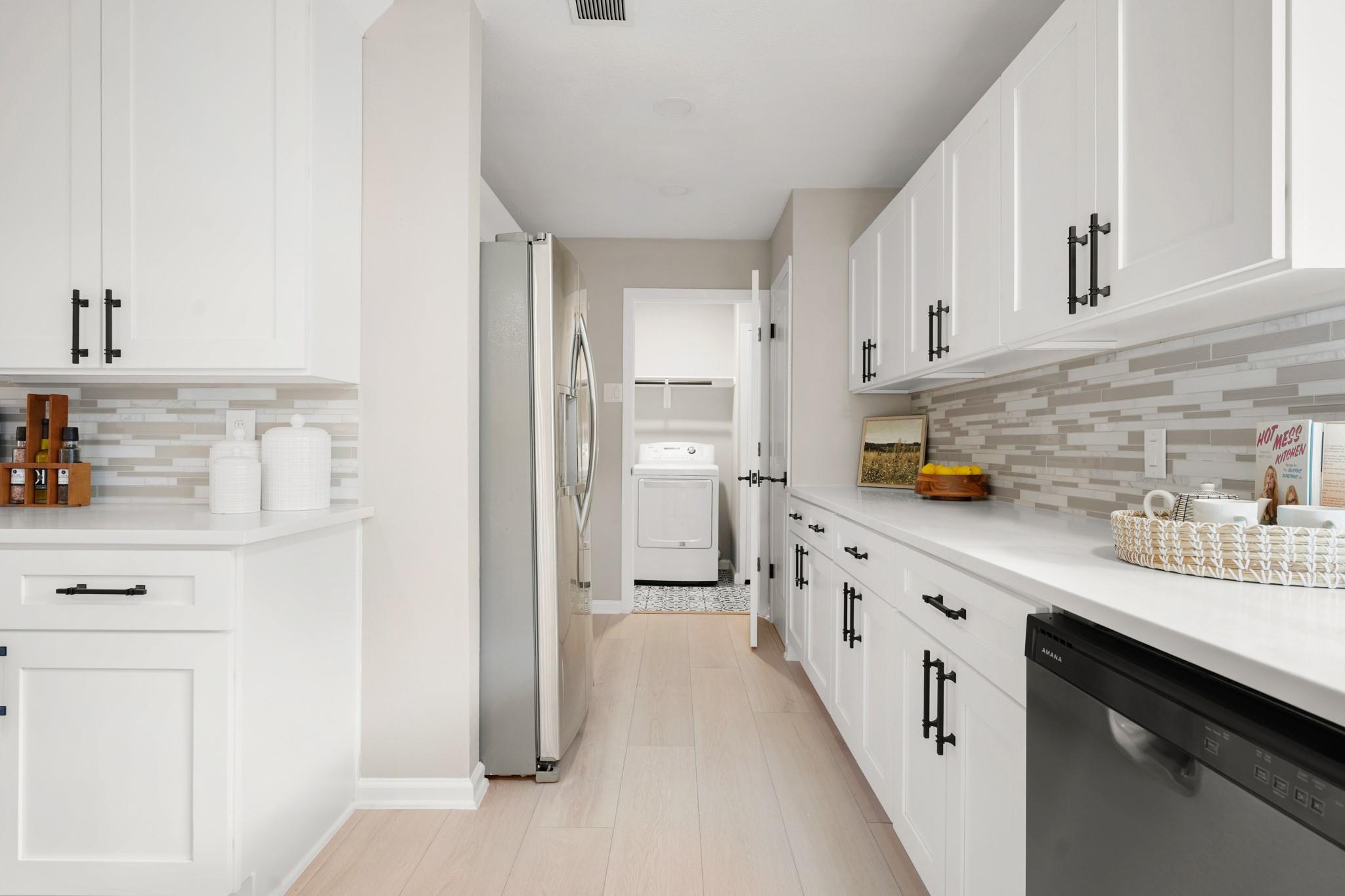 1102  Inland Grn, photo 11