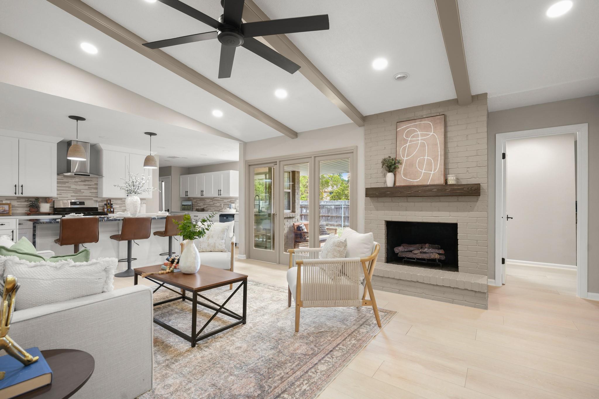 1102  Inland Grn, photo 3