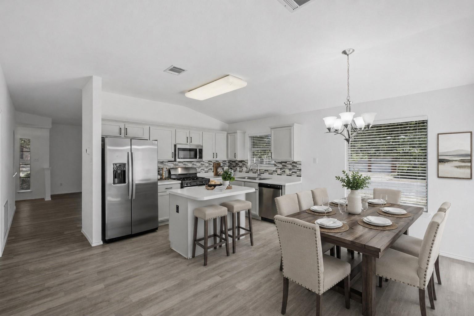 17400  Bottle Springs Ln, photo 3