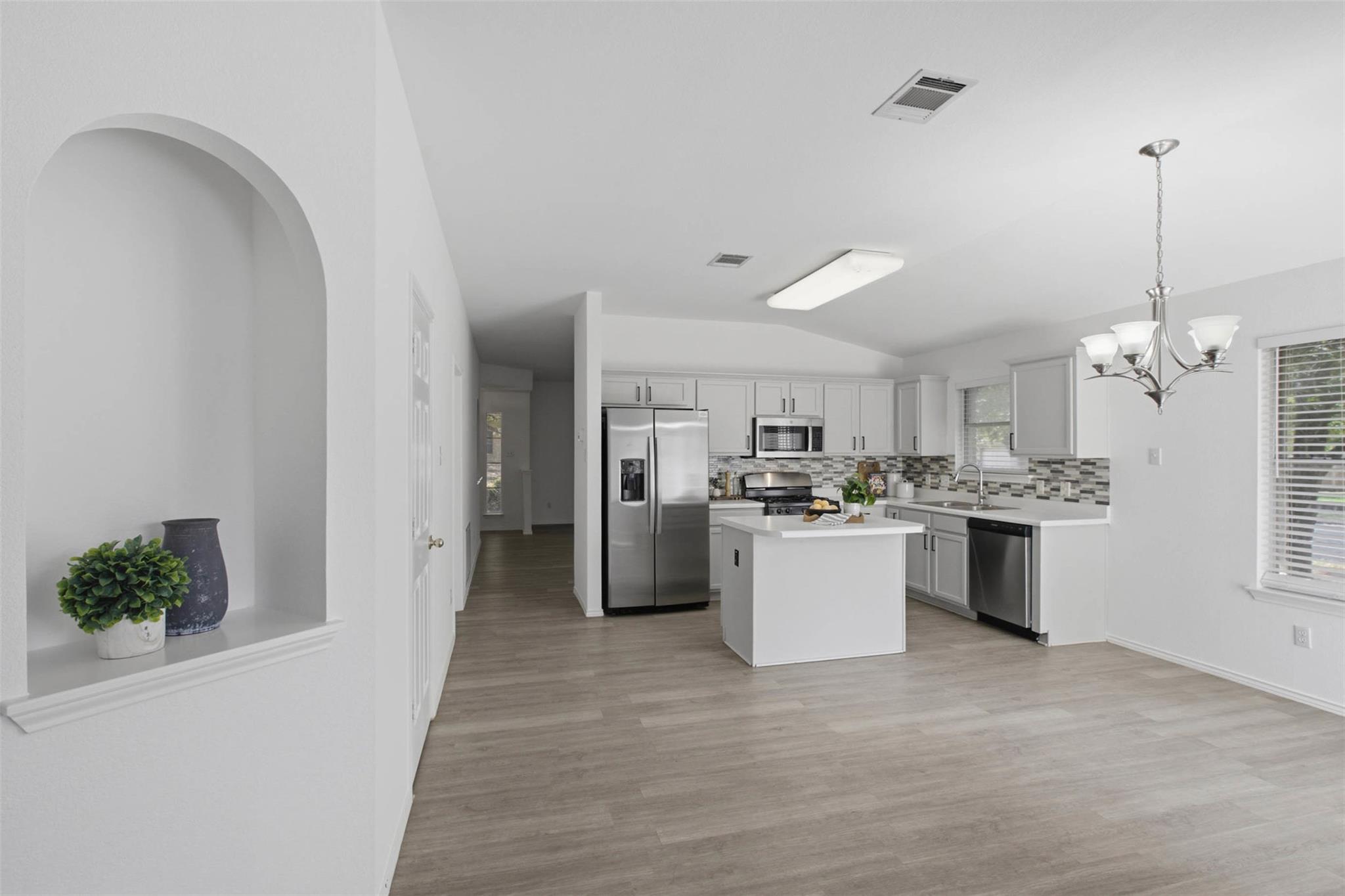17400  Bottle Springs Ln, photo 4