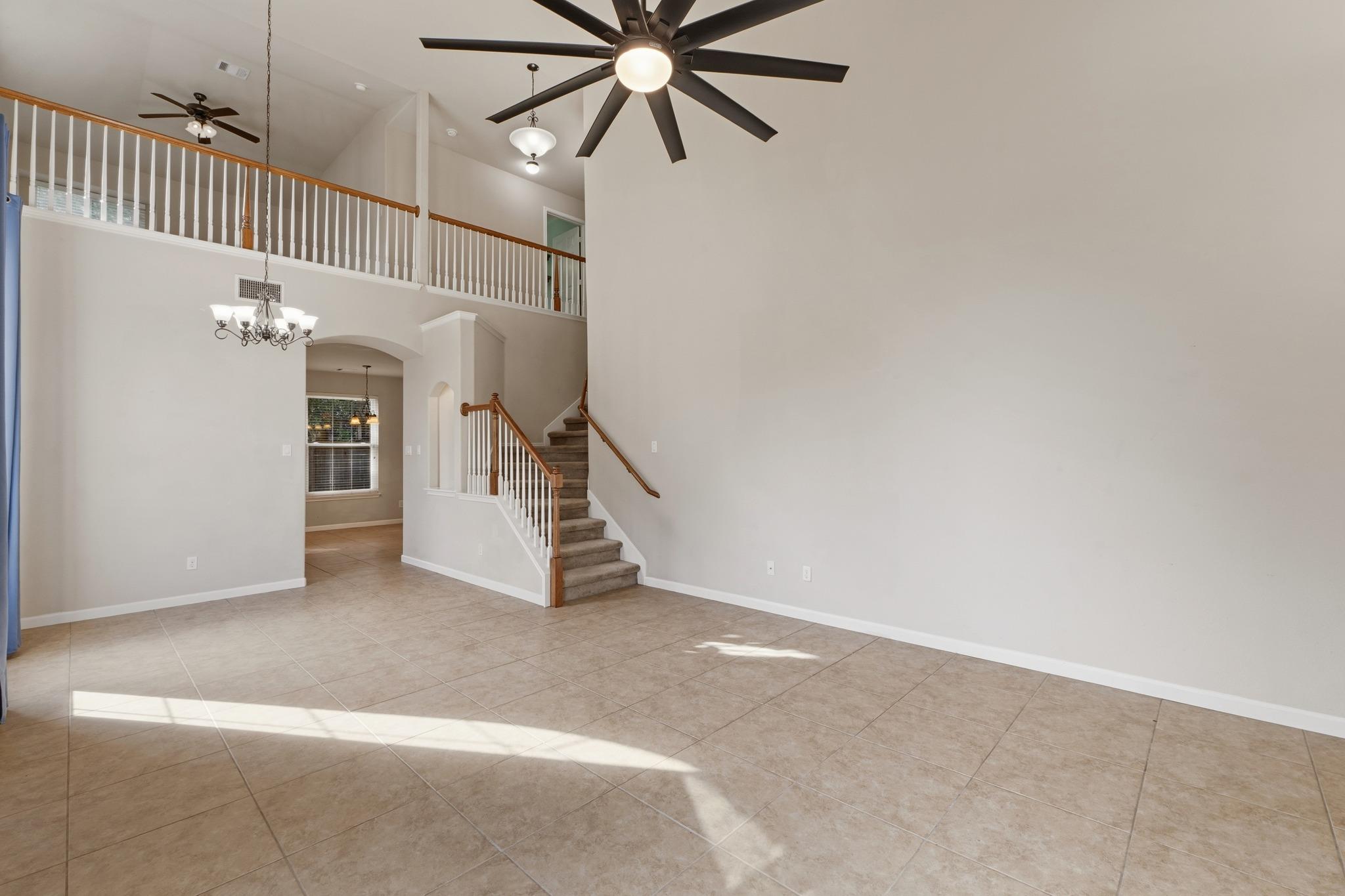 1625  Rockland Dr, photo 5