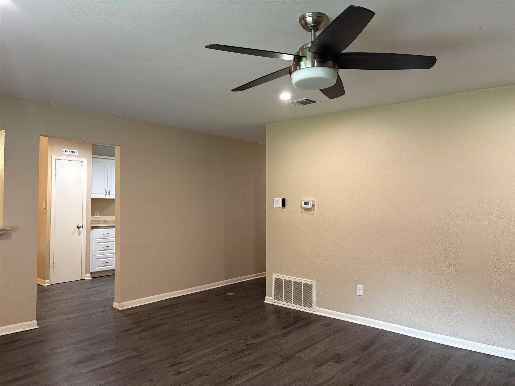 1709 W Mesa Park Dr, photo 10