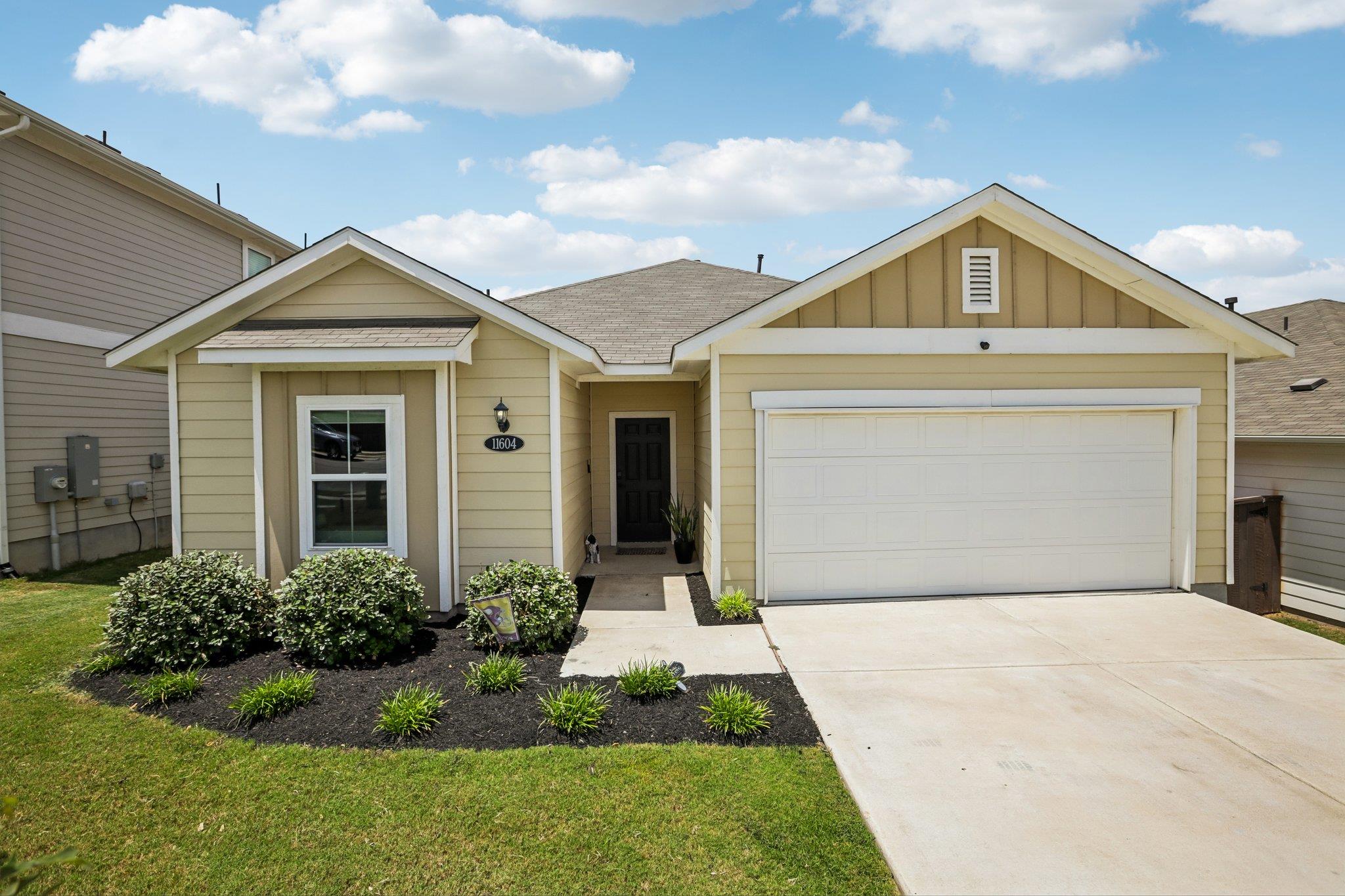 11604  Comano Dr, photo 4
