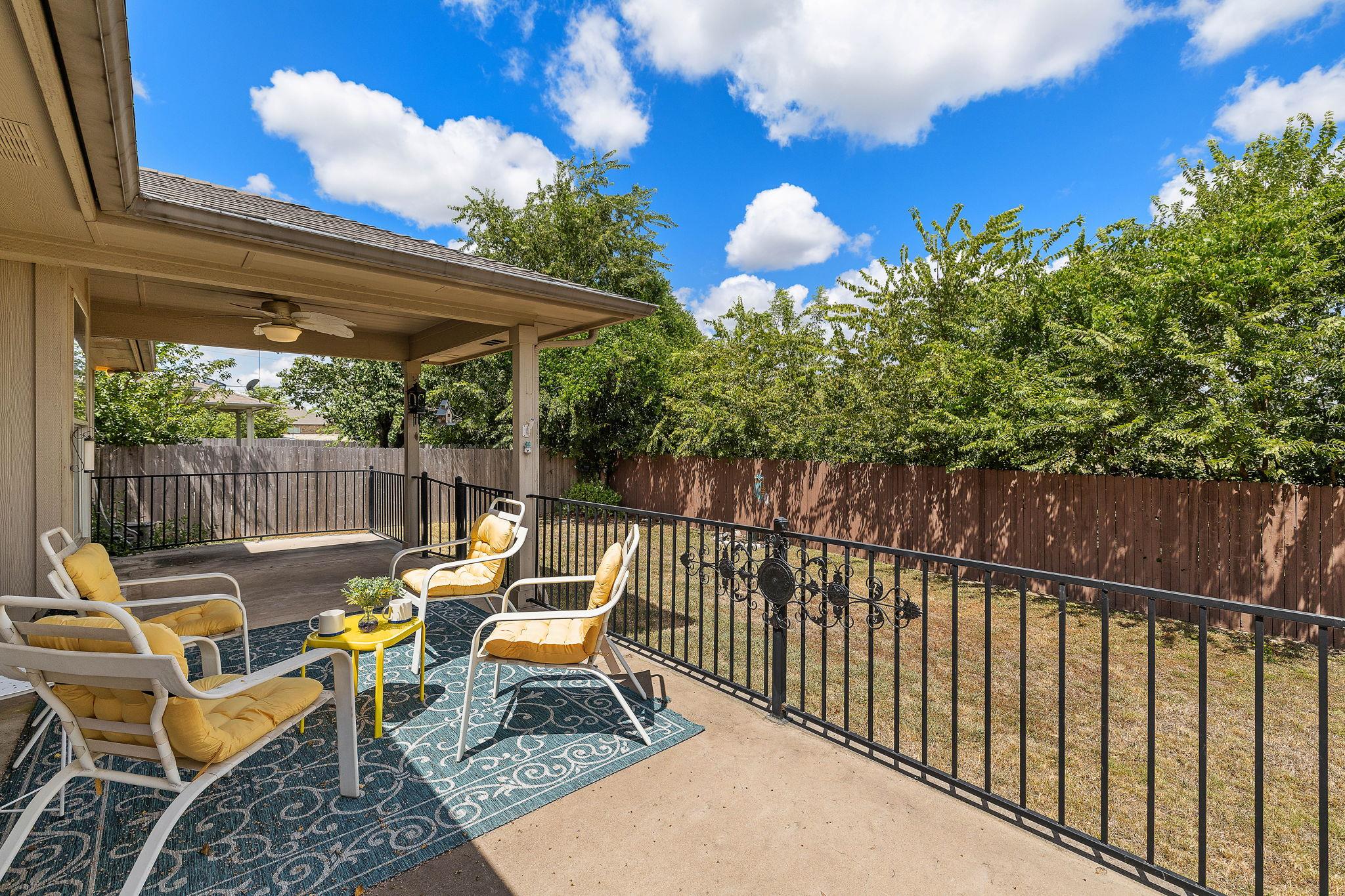 1105  SOUTH BROOK Dr, photo 2