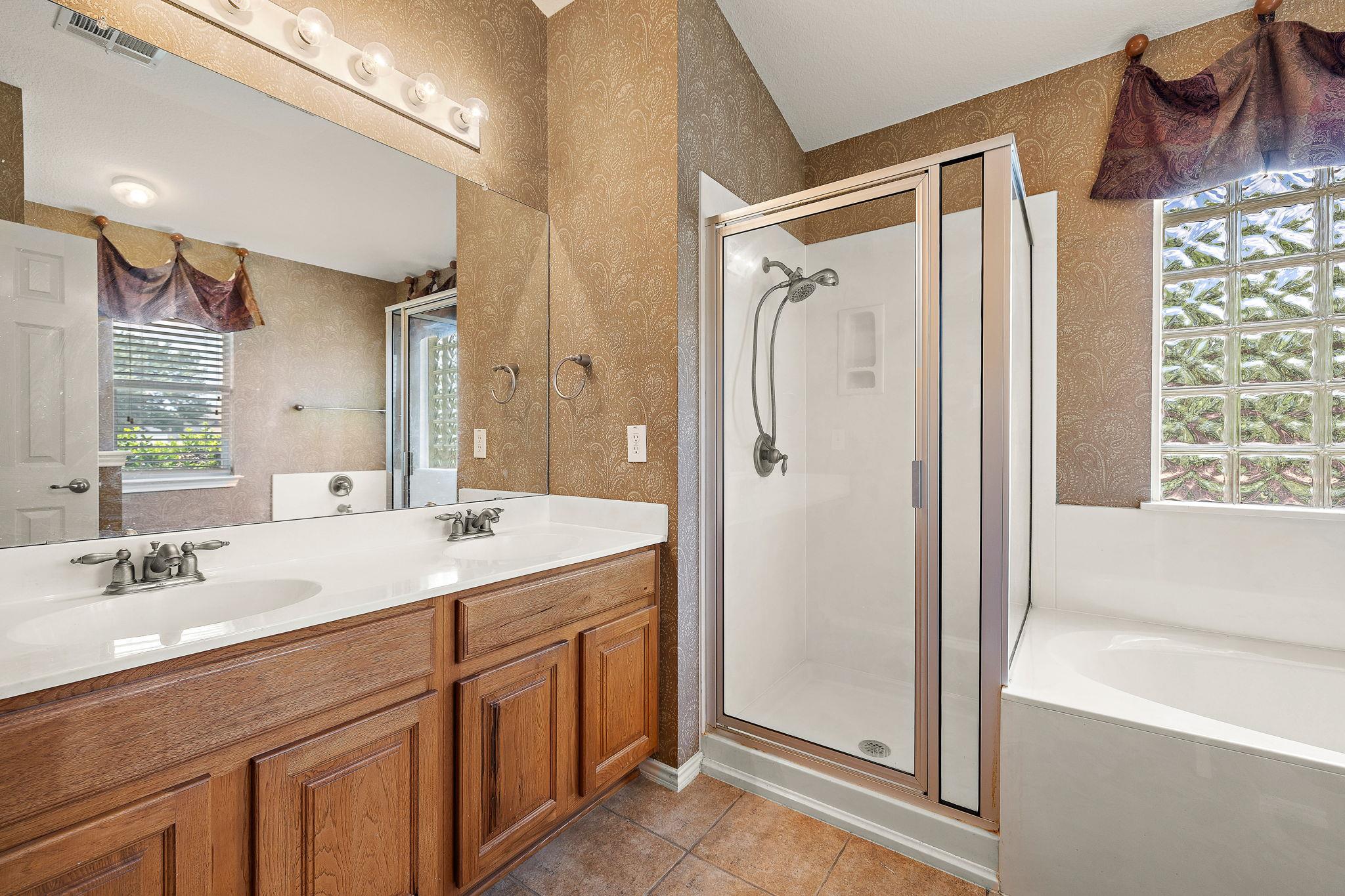 1105  SOUTH BROOK Dr, photo 11