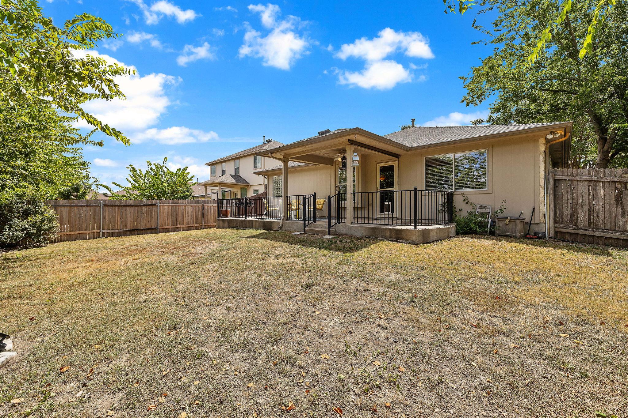 1105  SOUTH BROOK Dr, photo 3