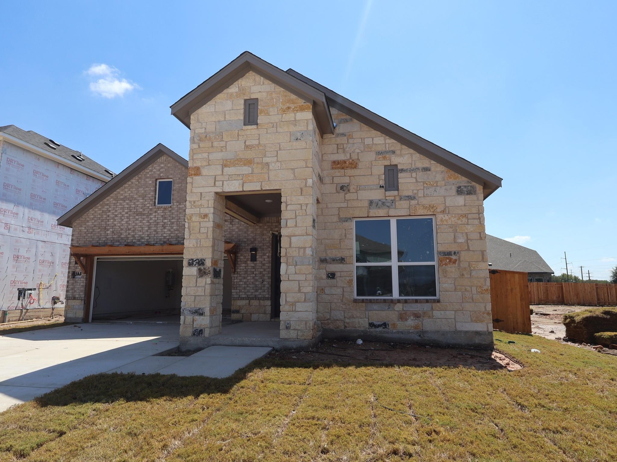124  Leland Ave, photo 2