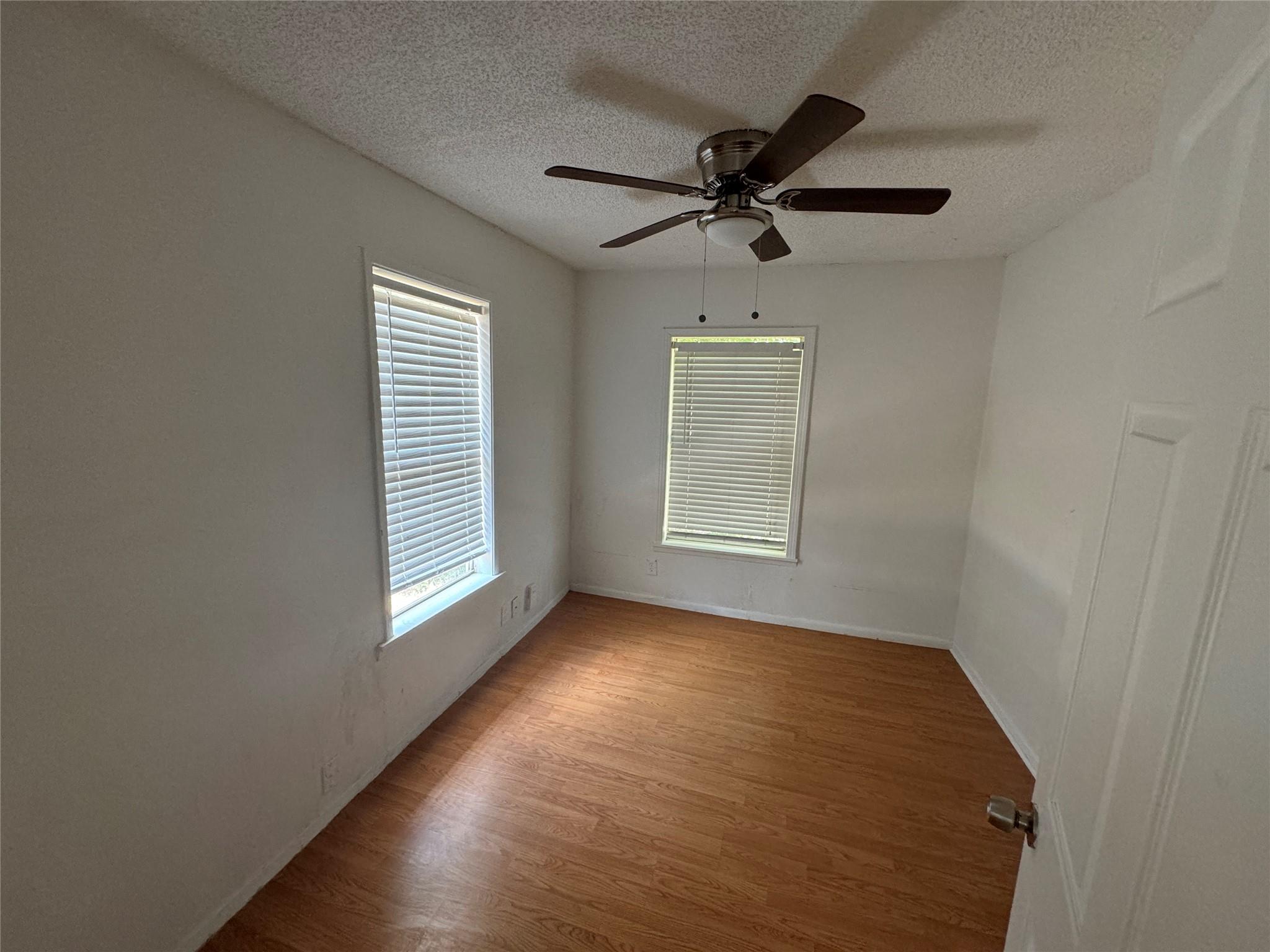 1133  Saucedo St, photo 8