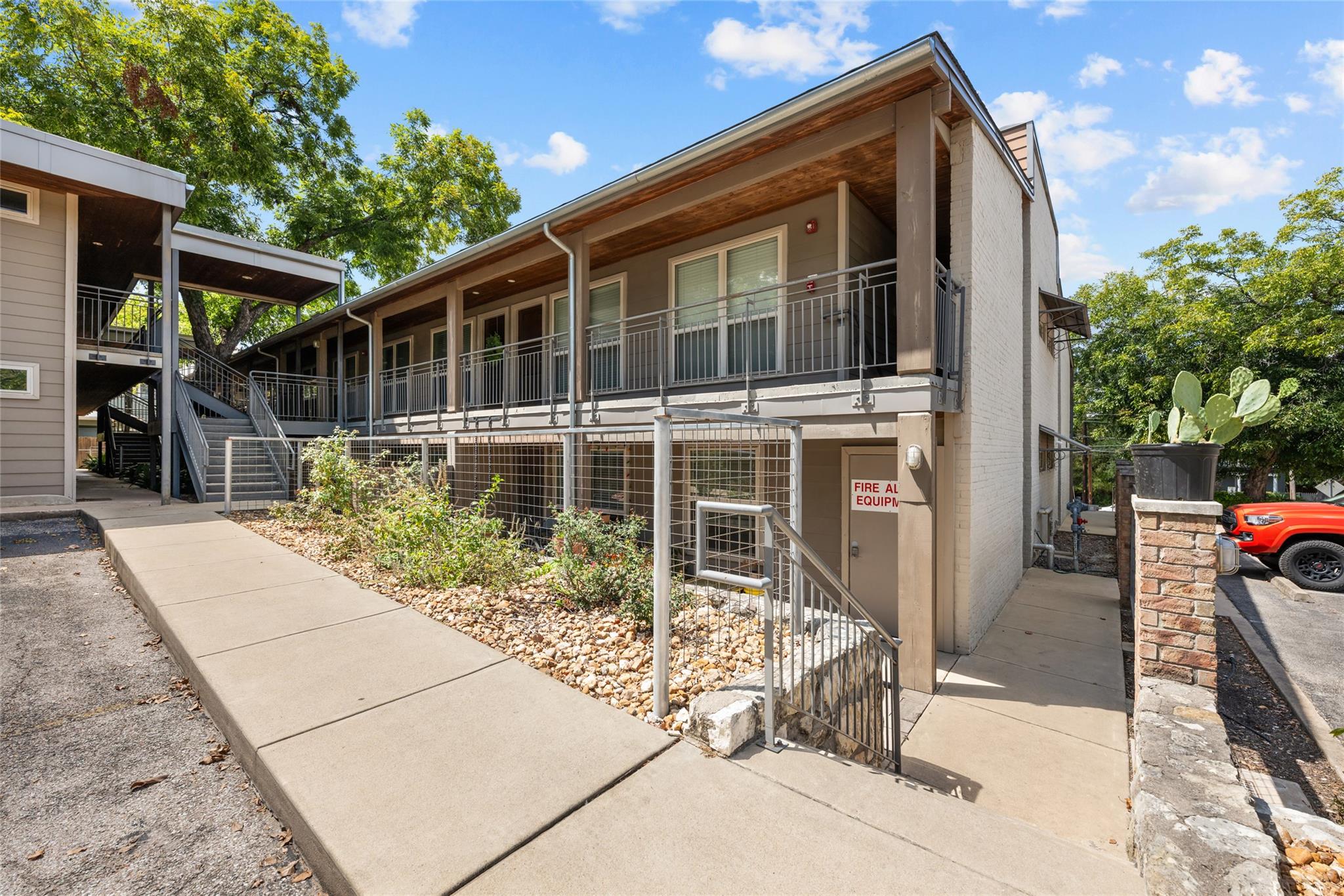 1115  10th St  #209, photo 9