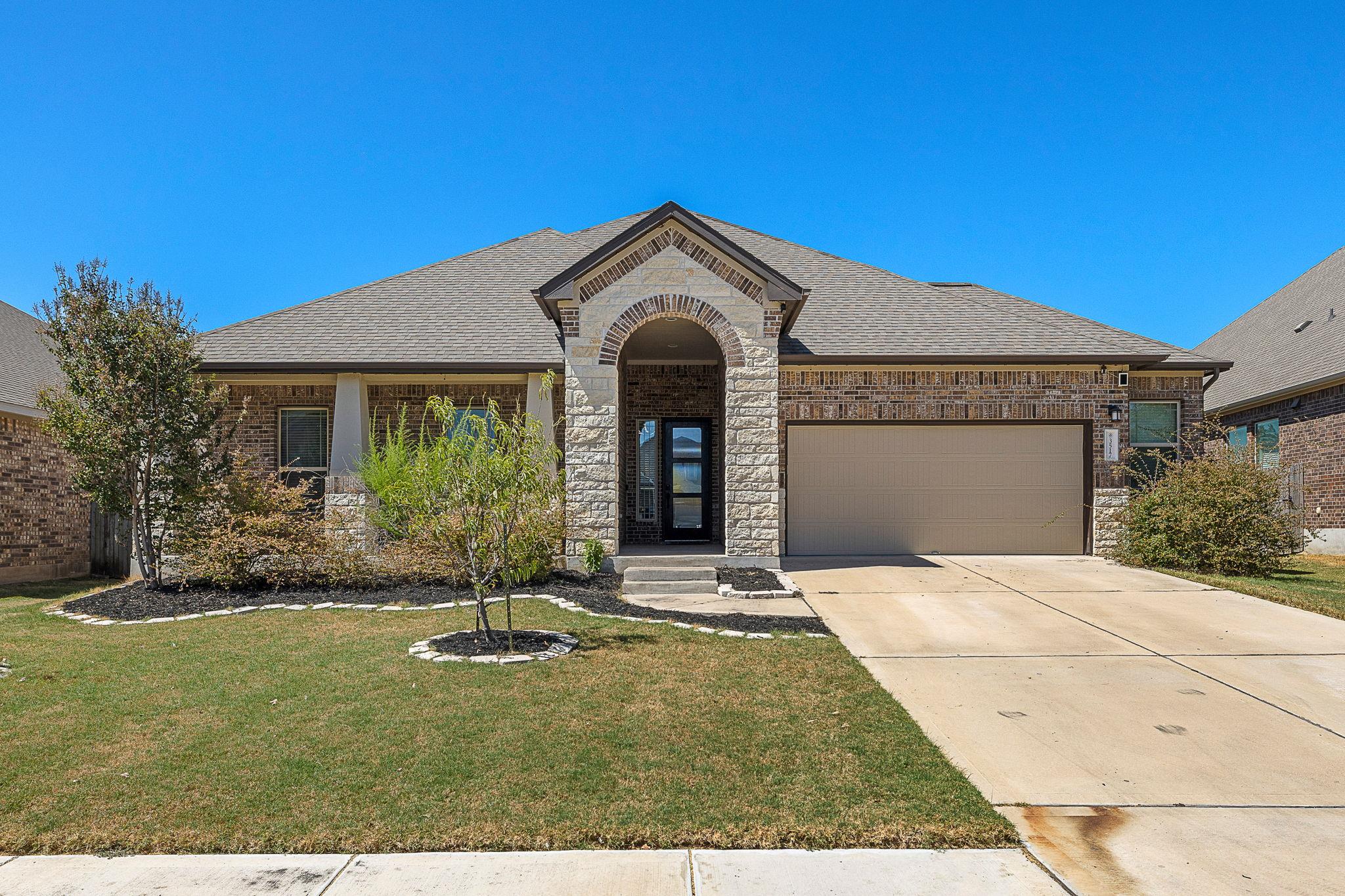 3517  Tree Swallow Way, photo 2