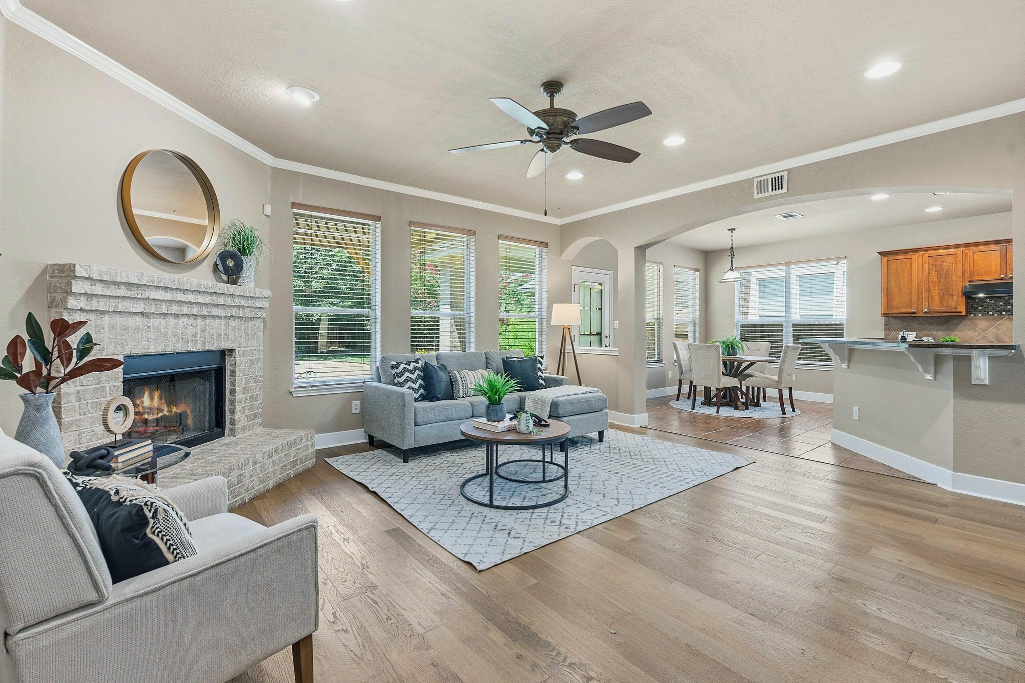 9716  Pasatiempo Dr, photo 3