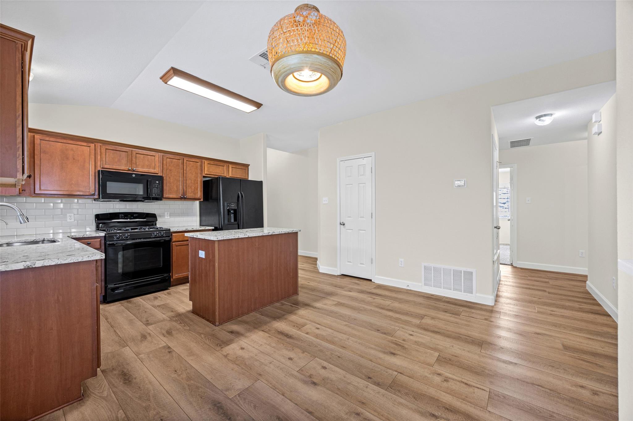 11917  Buzz Schneider Ln, photo 7