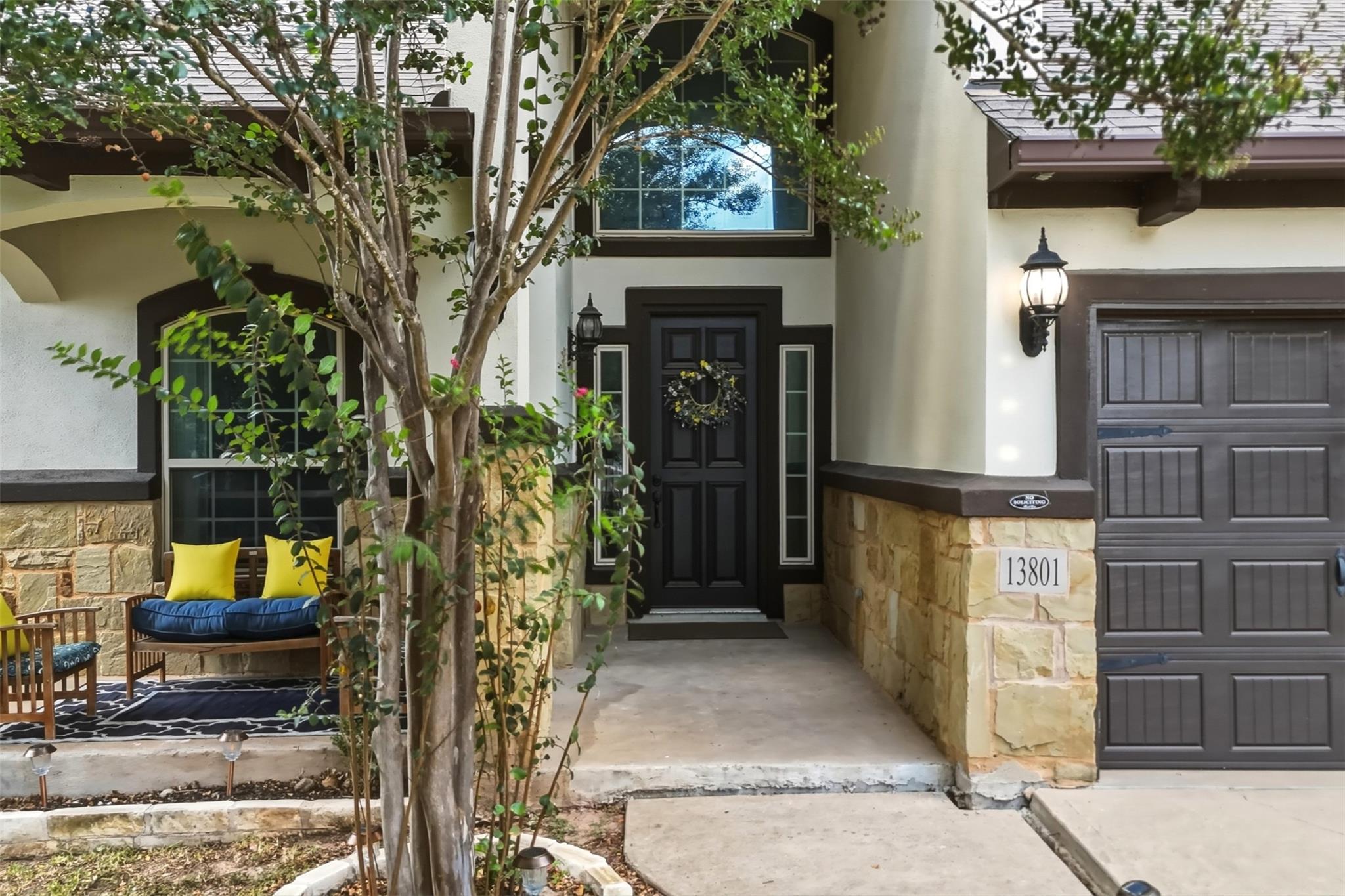 13801  Calera Cv, photo 2