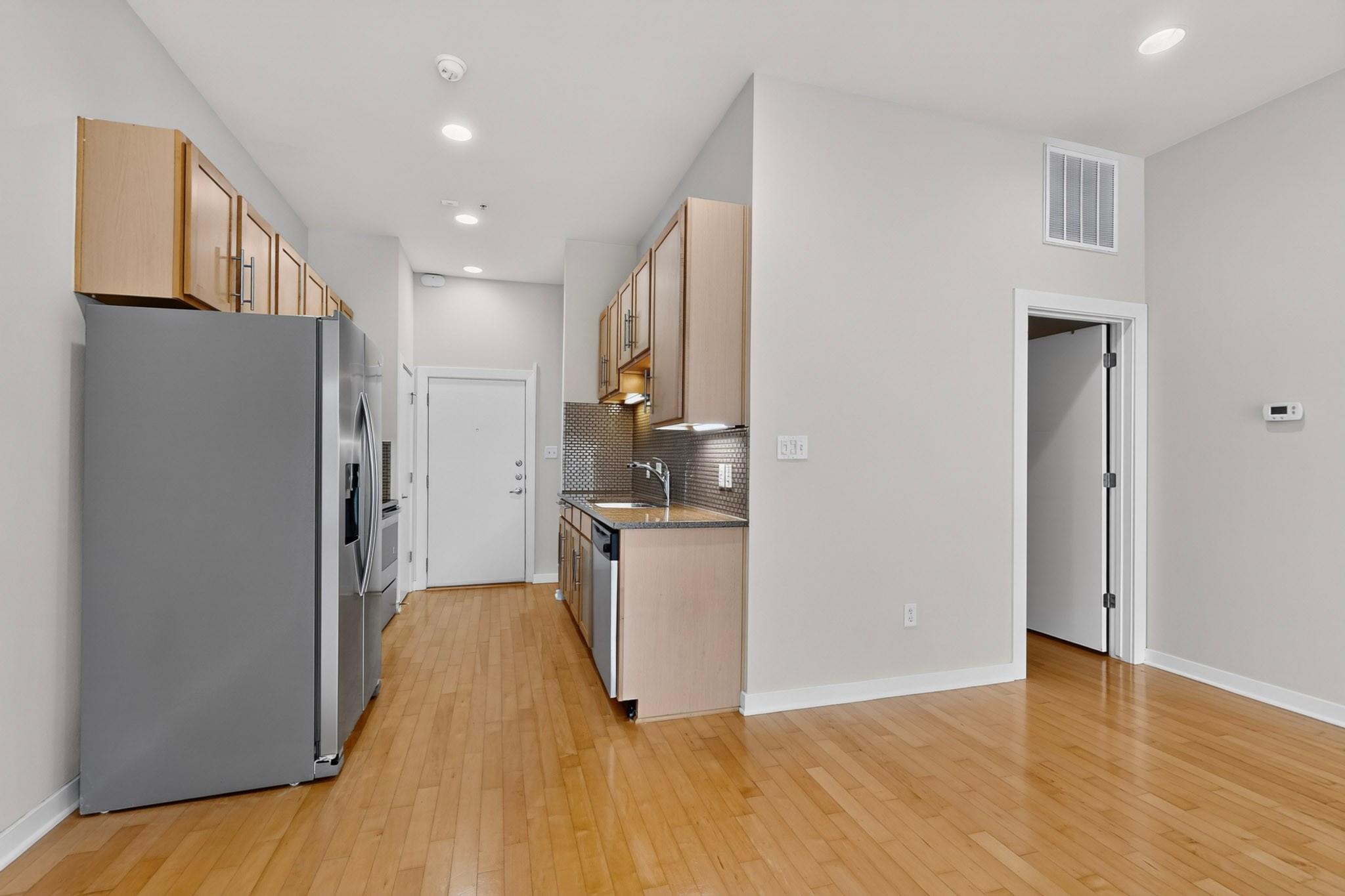 2931 E 12th St  #206, photo 7