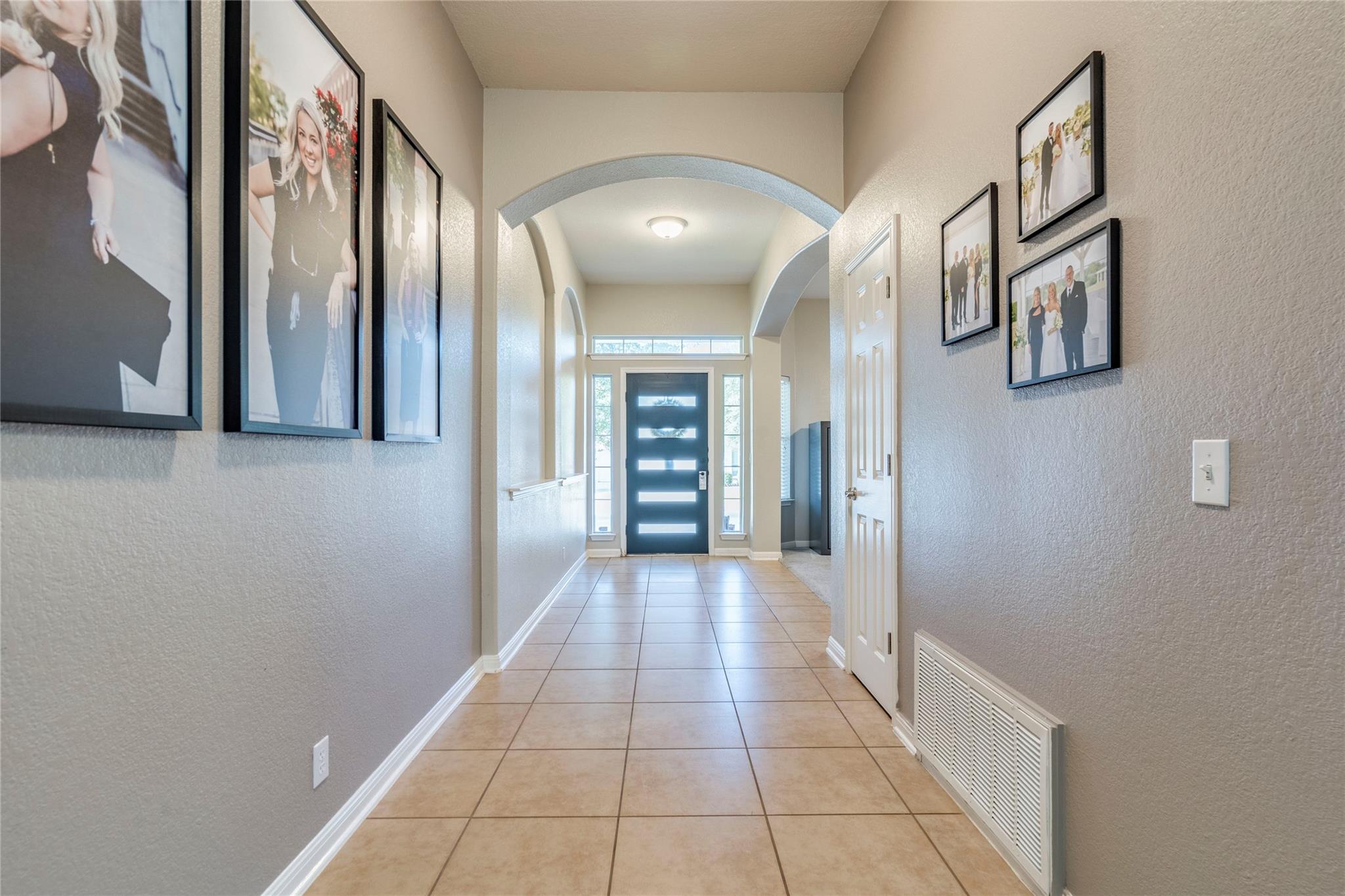 812  Dover Castle Ln, photo 8